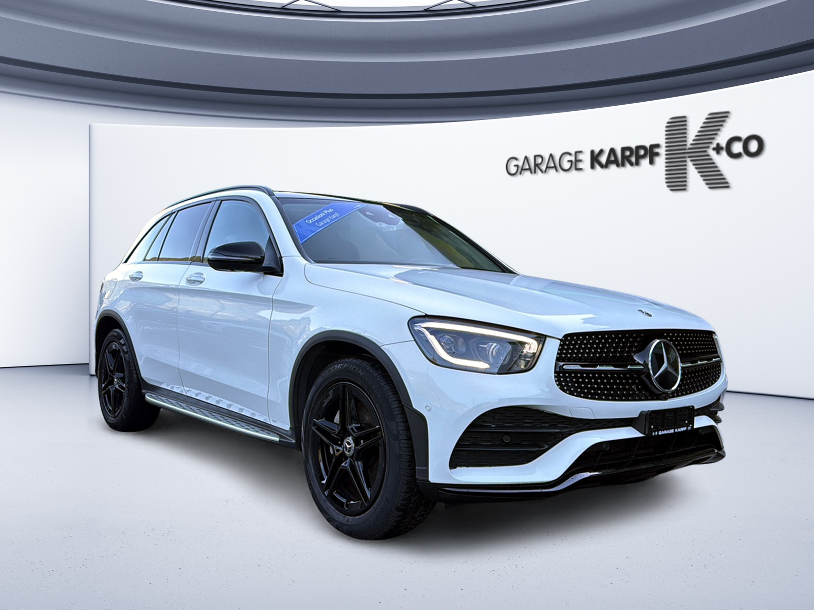 MERCEDES-BENZ GLC 200 AMG Line 4Matic 9G-Tronic-image-6