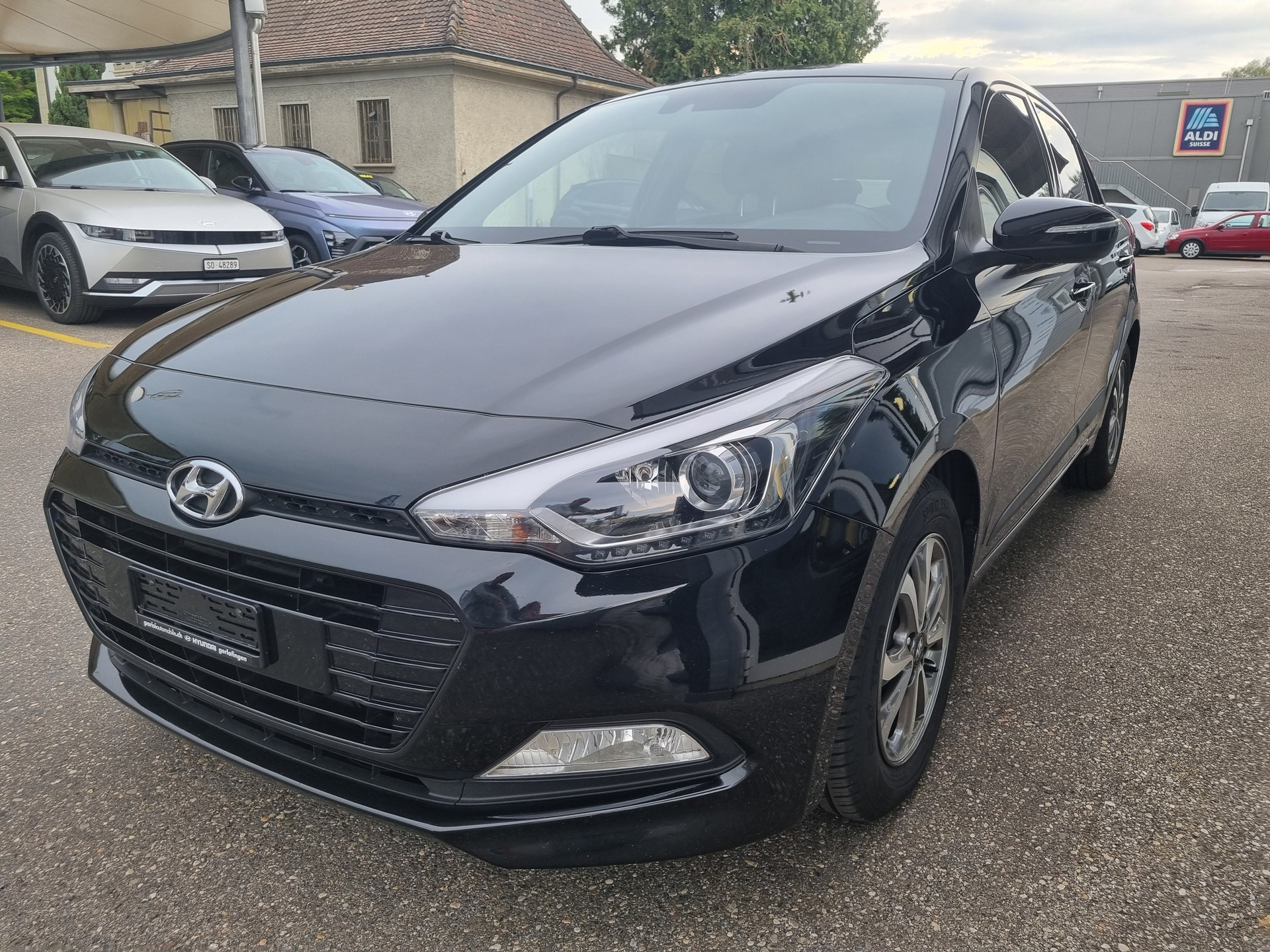 HYUNDAI i20 1.0 T-GDi GO Plus-image-2