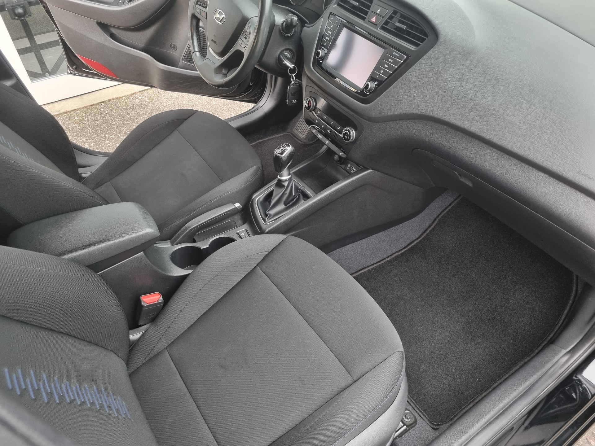HYUNDAI i20 1.0 T-GDi GO Plus-image-10