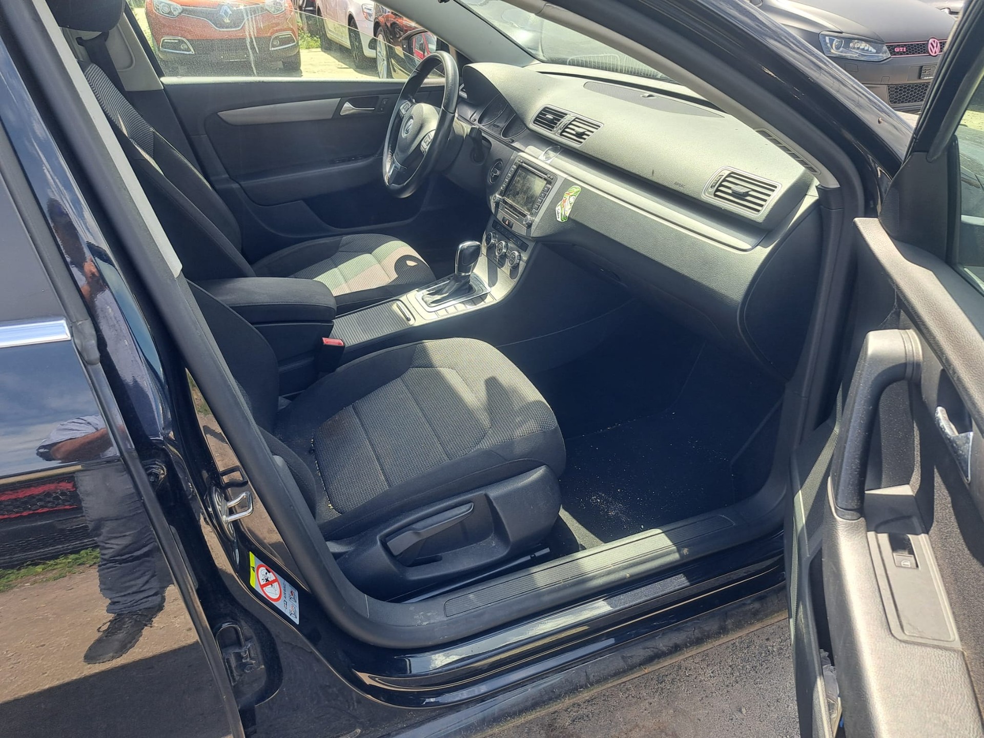 VW Passat Variant 1.4 TSI BMT Comfortline DSG-image-5