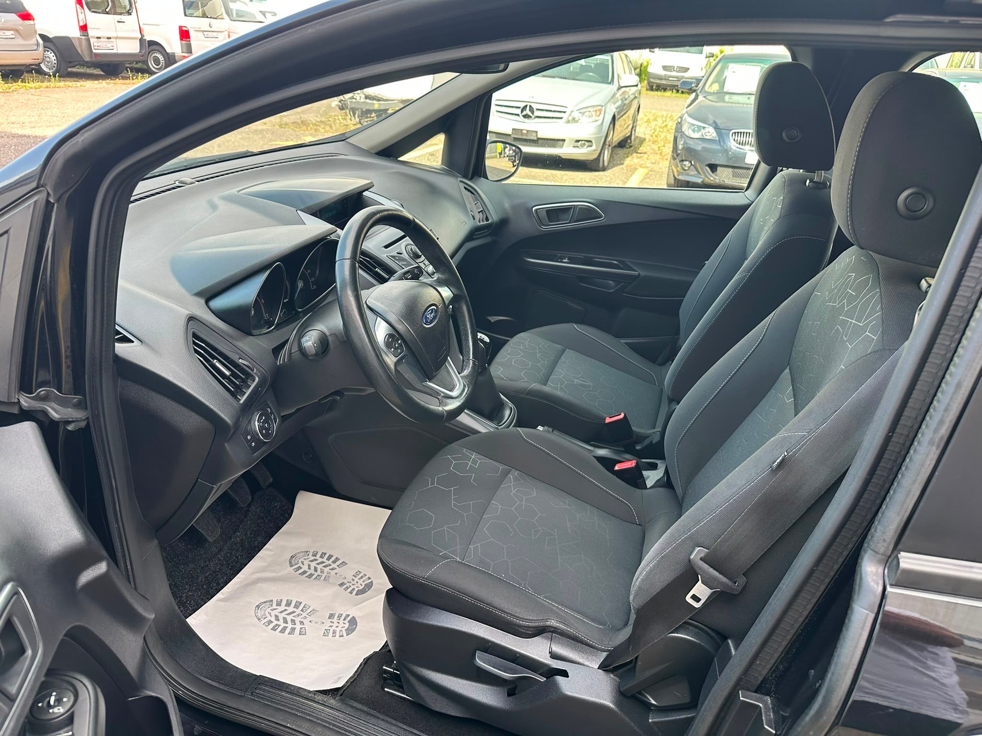 FORD B-Max 1.0 SCTi Trend-image-8