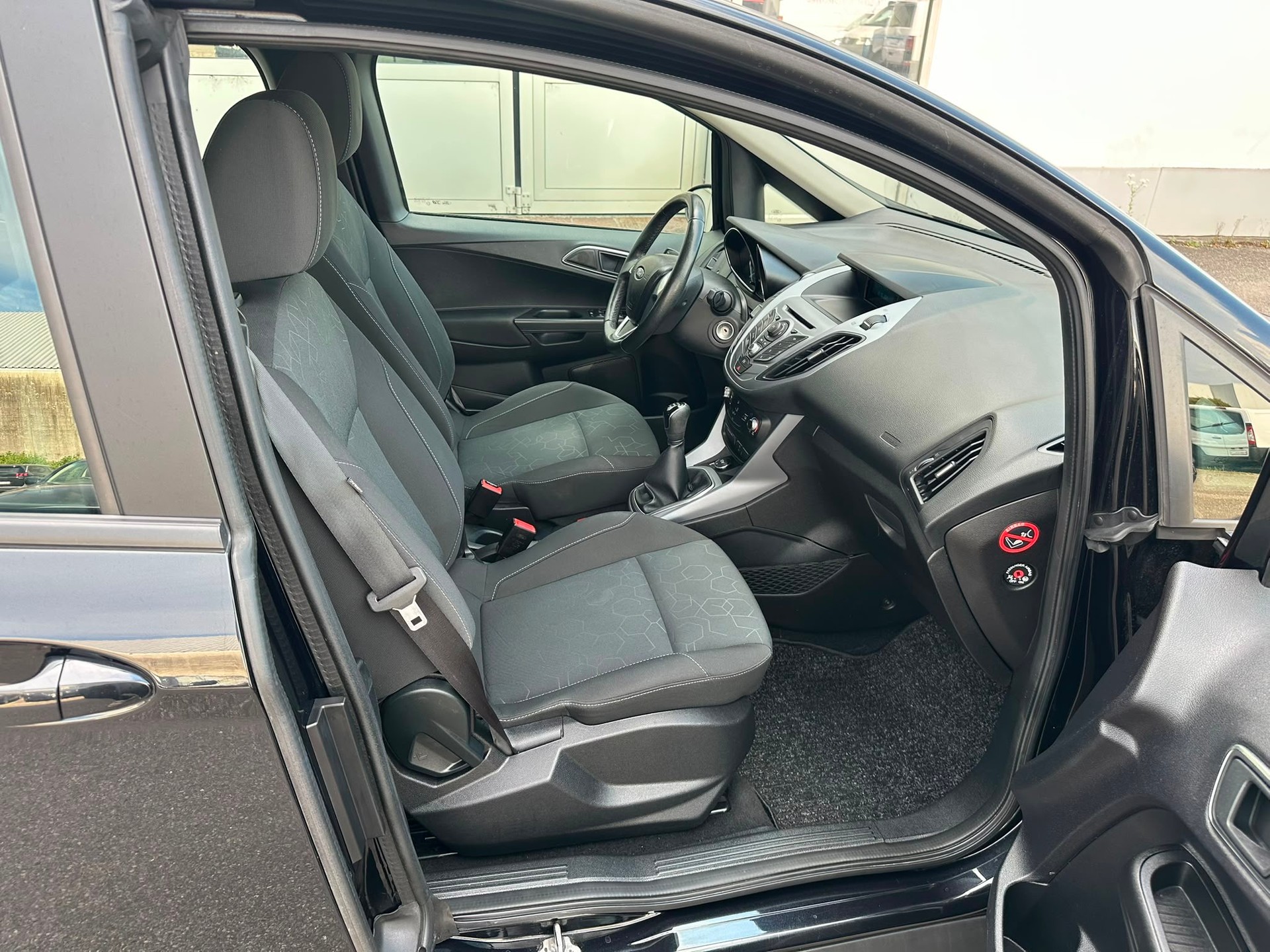 FORD B-Max 1.0 SCTi Trend-image-14