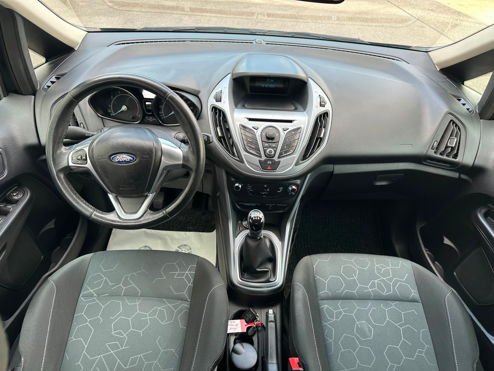 FORD B-Max 1.0 SCTi Trend-image-12