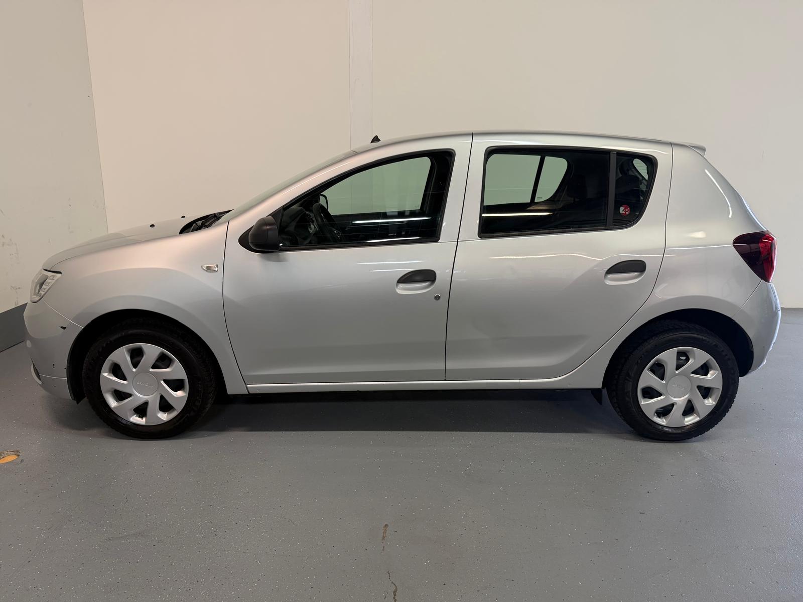 DACIA Sandero 1.0 Essential-image-6