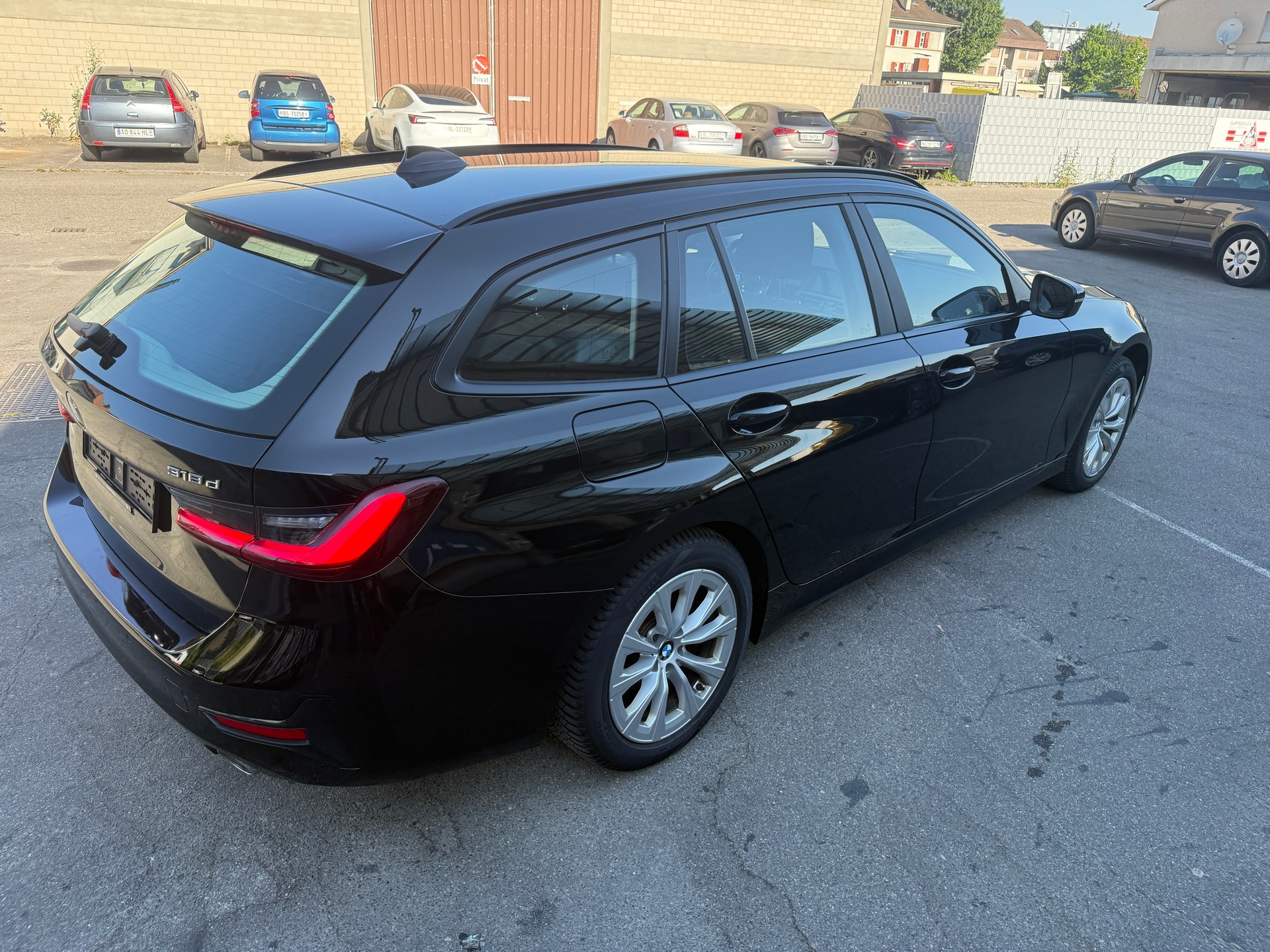 BMW 318d 48V Touring Steptronic-image-4