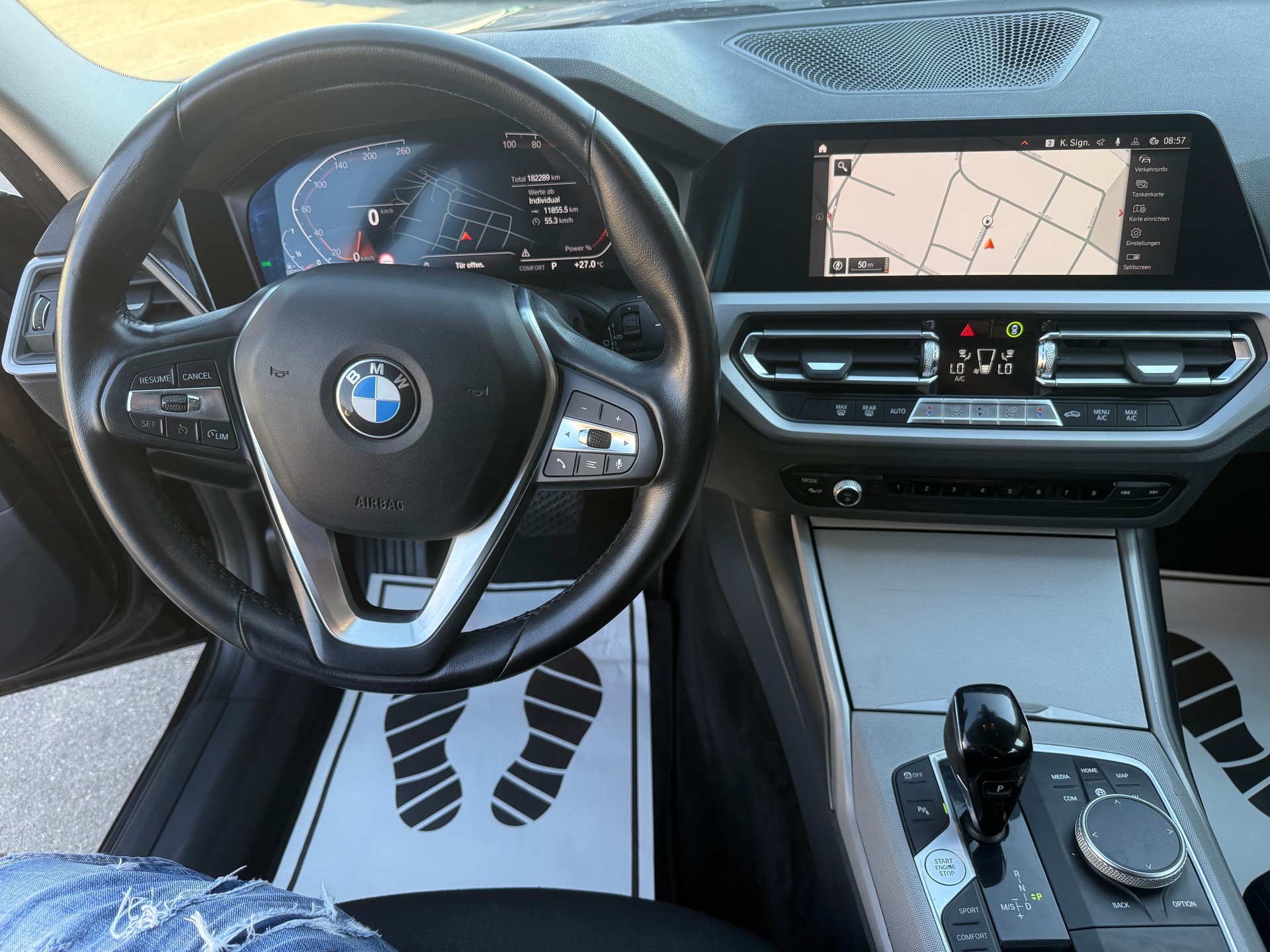 BMW 318d 48V Touring Steptronic-image-9