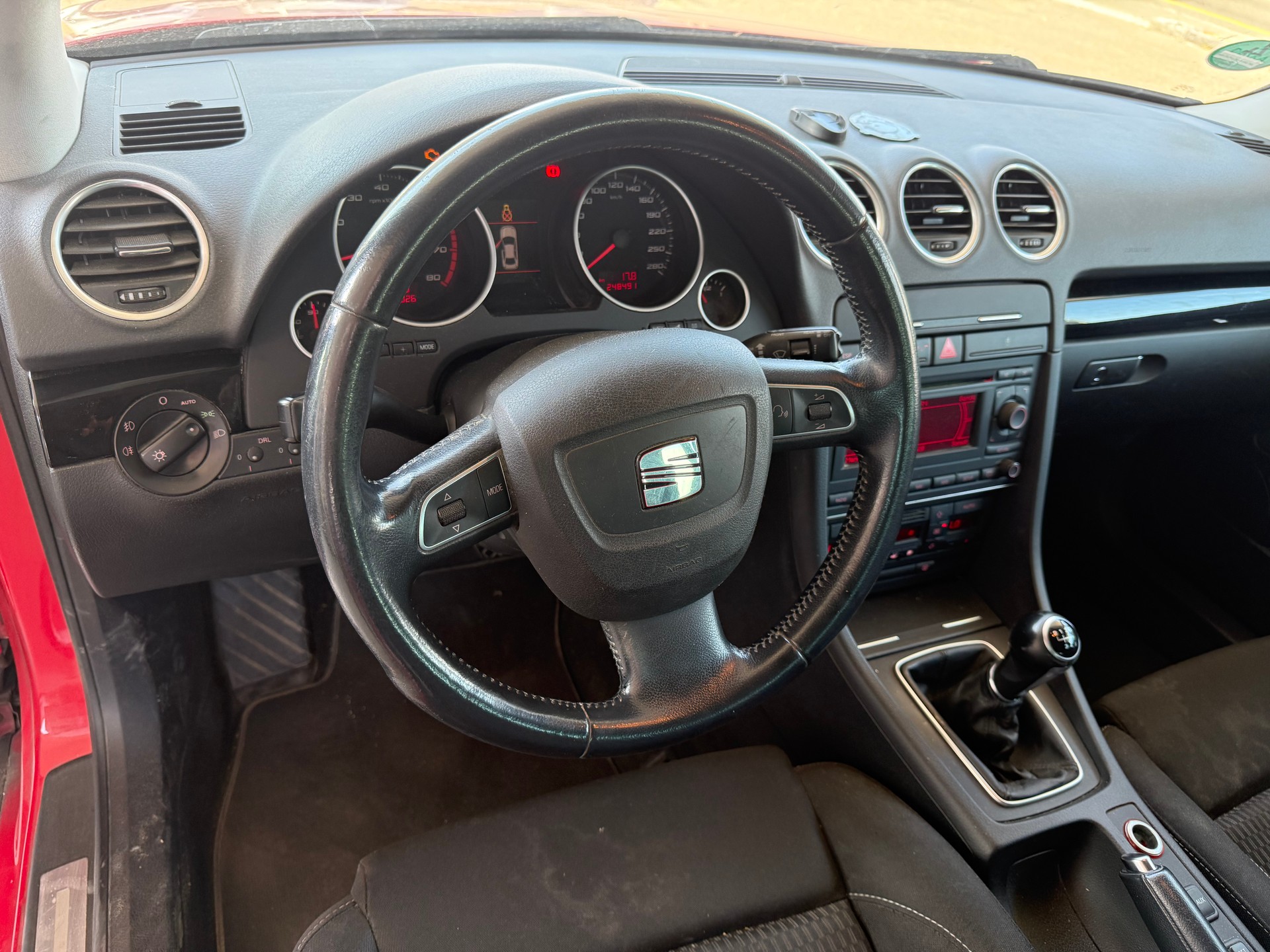 SEAT Exeo ST 2.0 TSI Sport-image-11