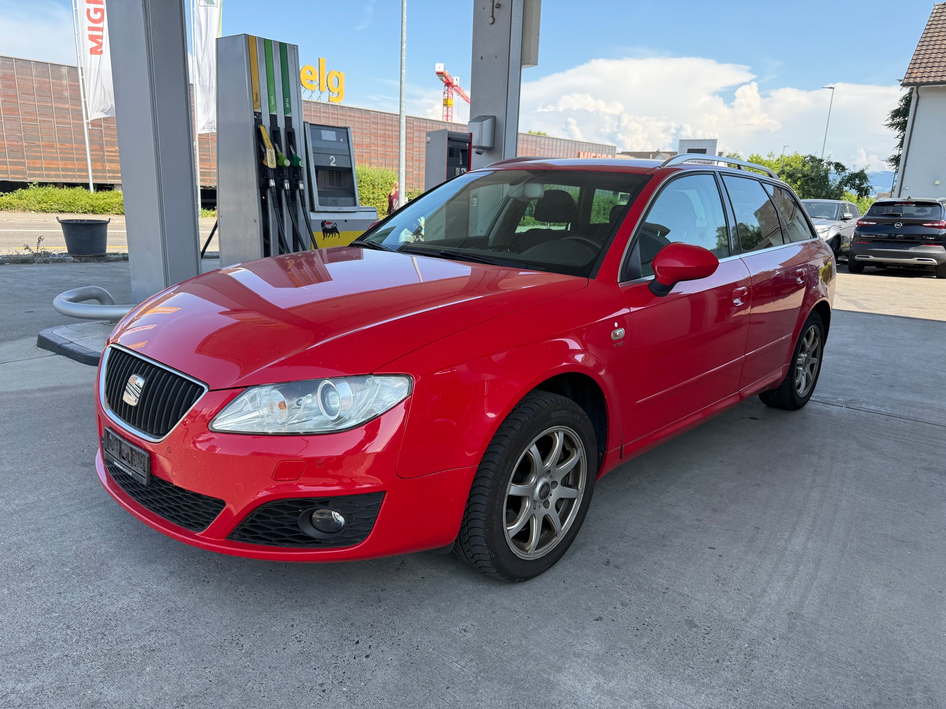 SEAT Exeo ST 2.0 TSI Sport-image-1