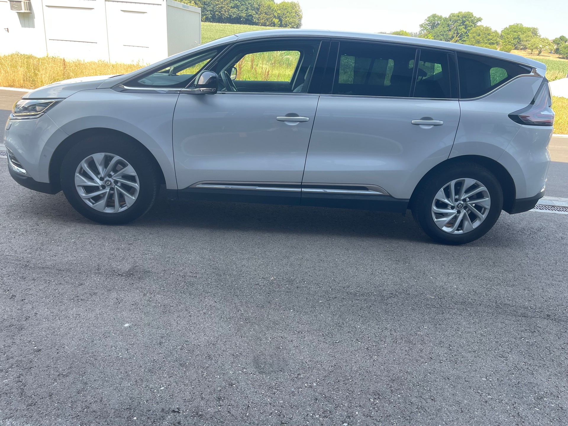RENAULT Espace 1.6 dCi Swiss Edition EDC-image-4