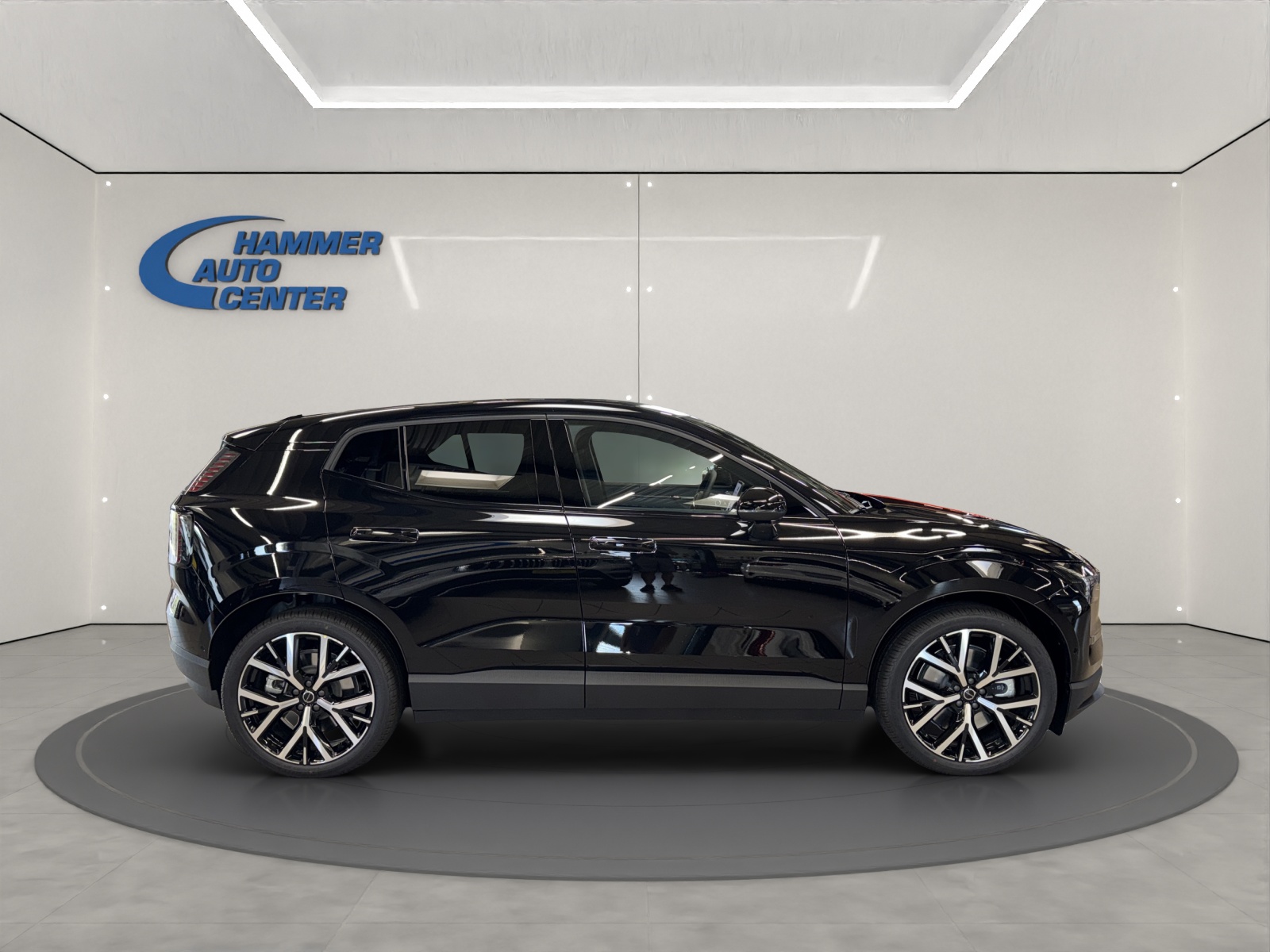 VOLVO EX30 P8 Ultra AWD-image-5