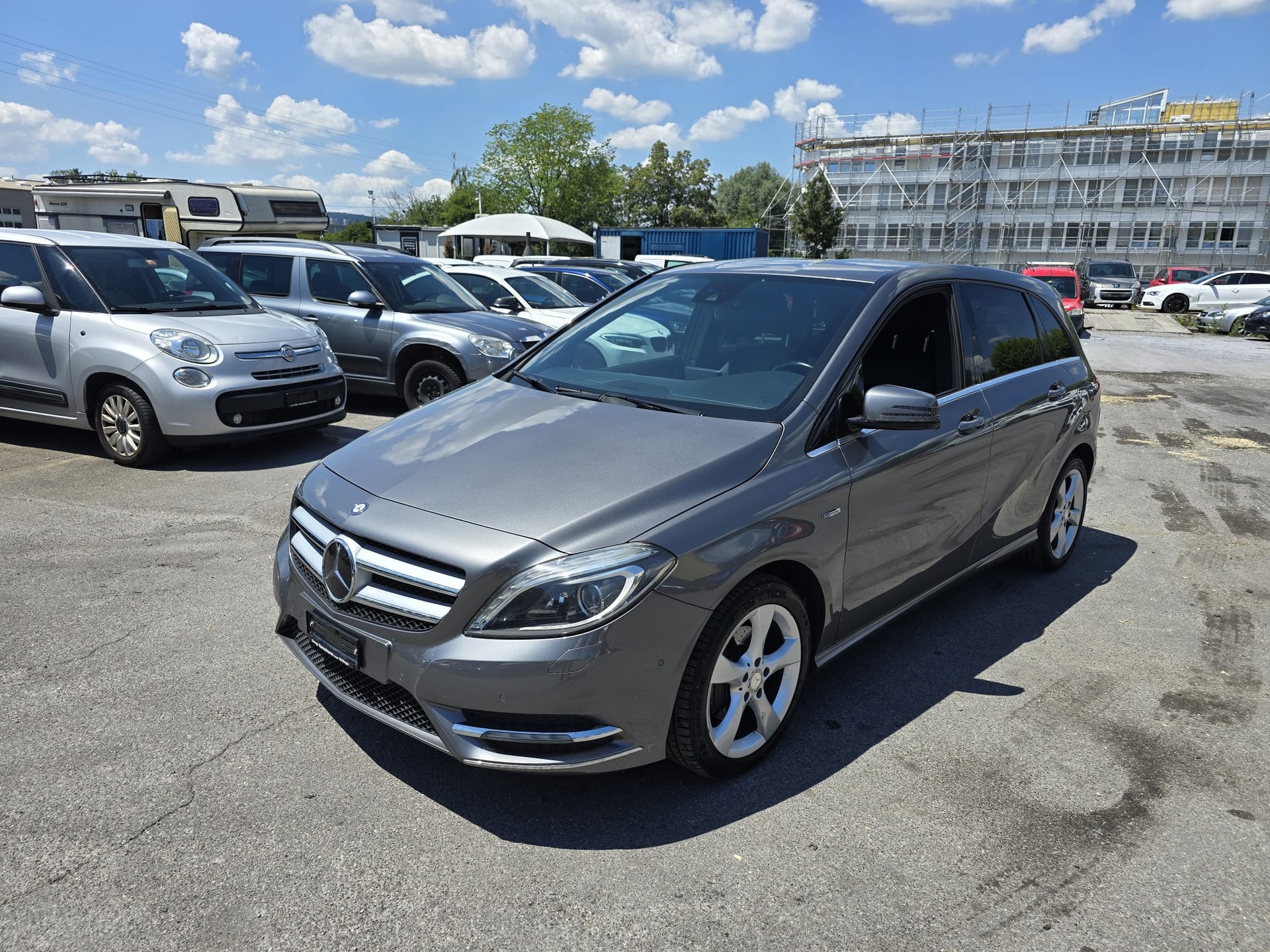 MERCEDES-BENZ B 200 7G-DCT-image-2
