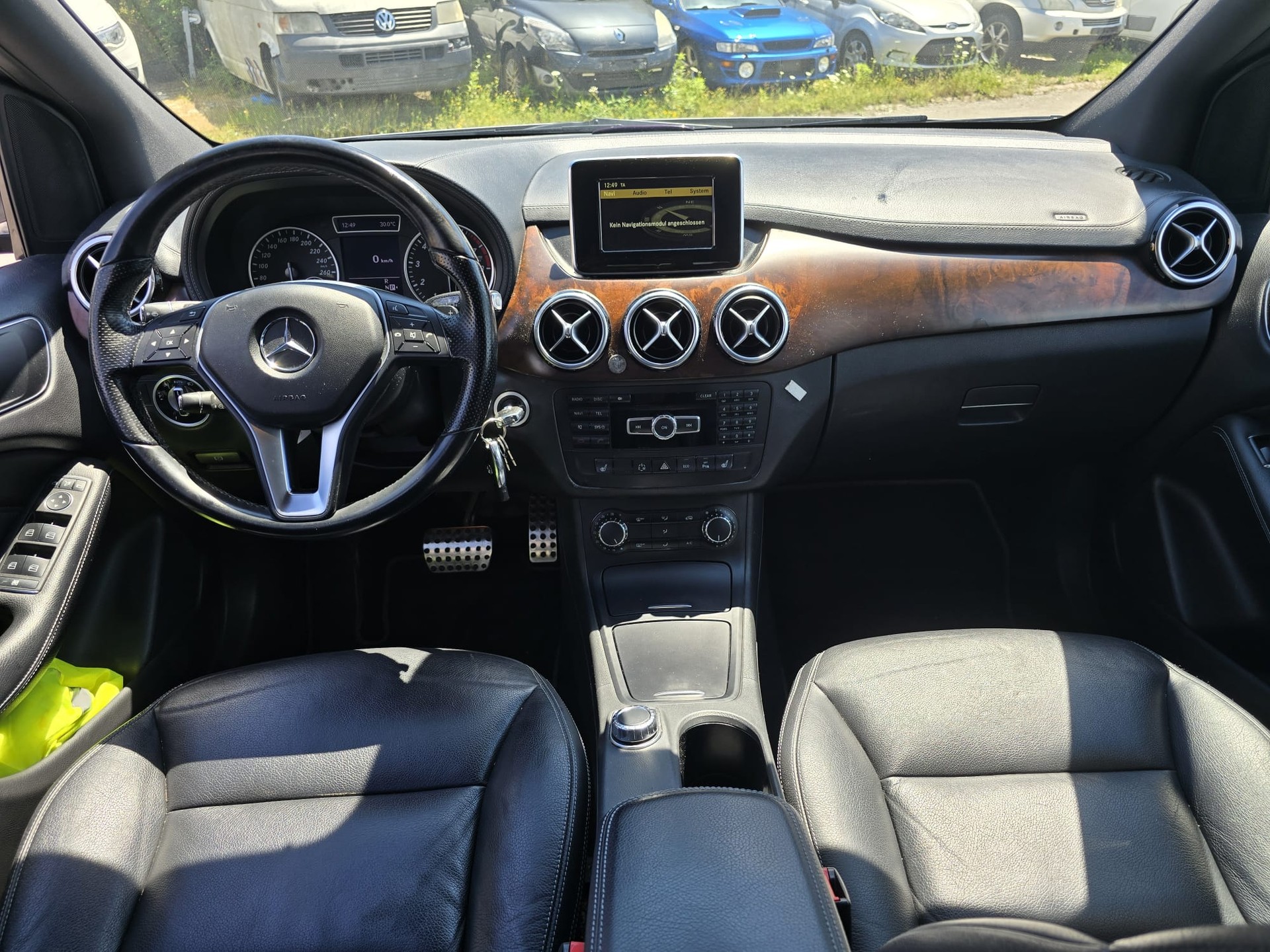 MERCEDES-BENZ B 200 7G-DCT-image-10