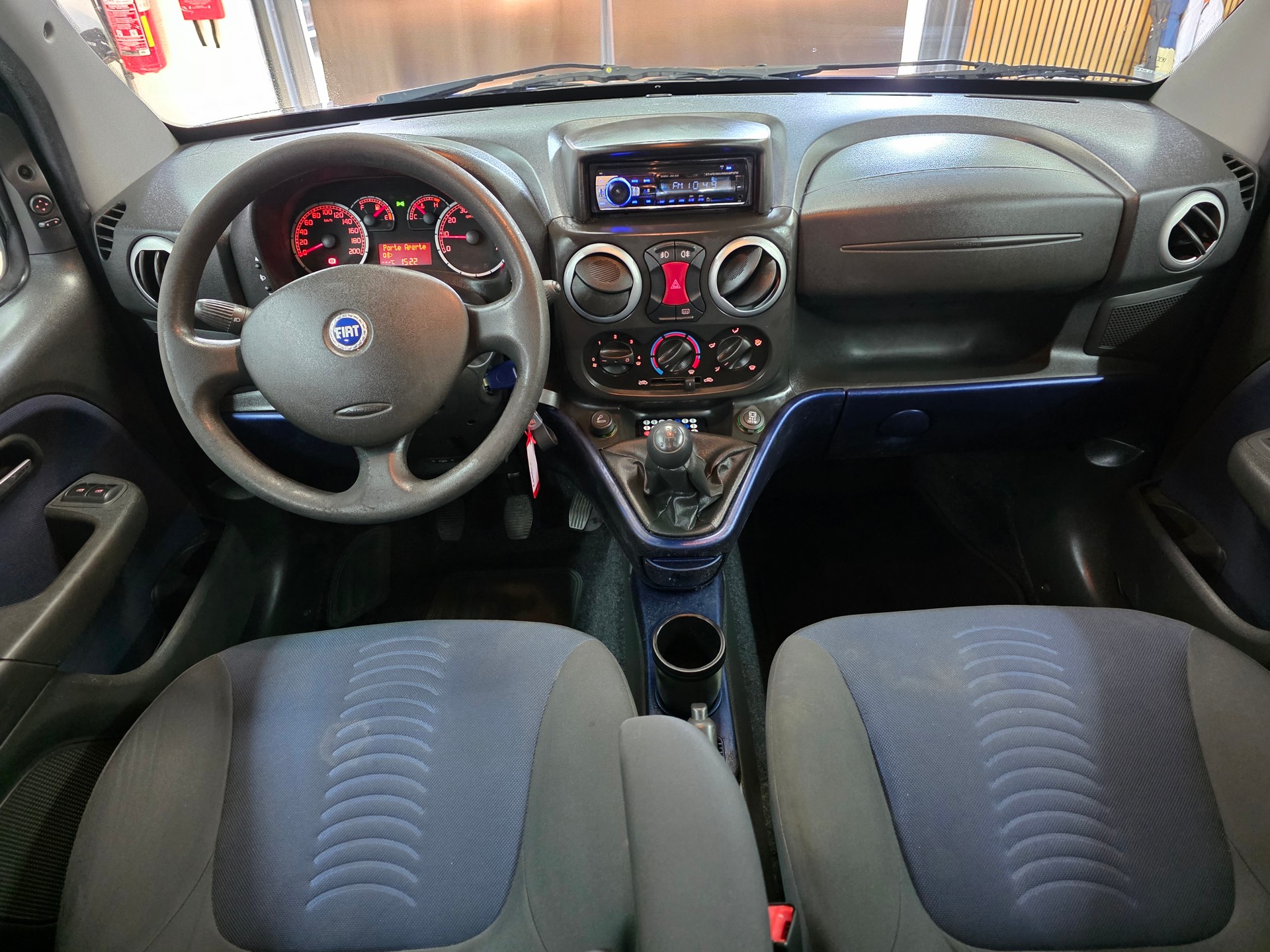 FIAT Doblò 1.9 JTD Malibu-image-10
