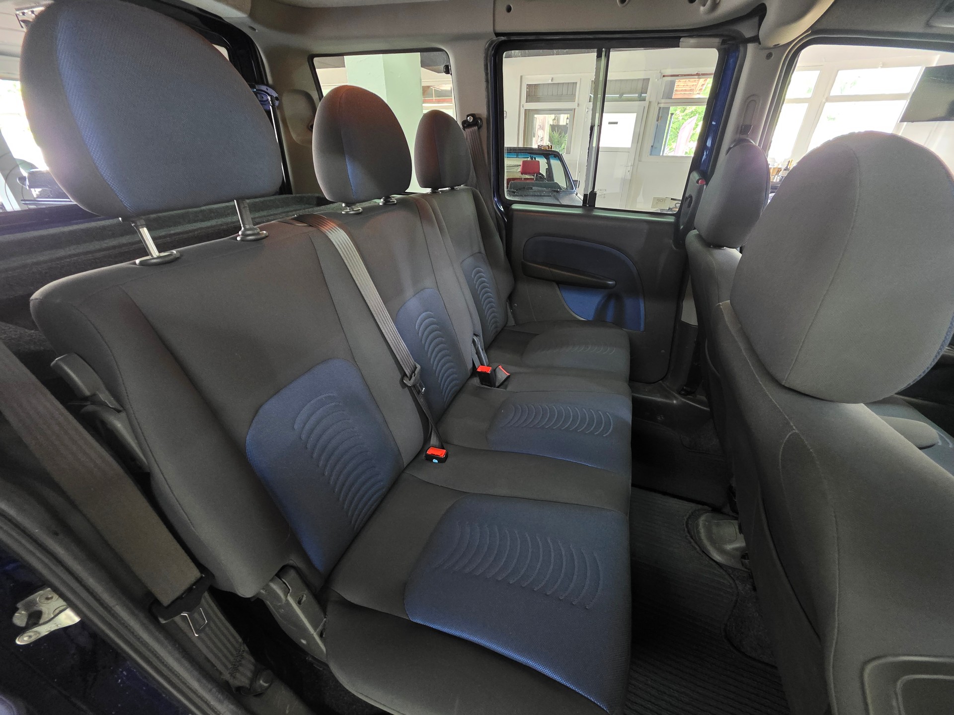 FIAT Doblò 1.9 JTD Malibu-image-13