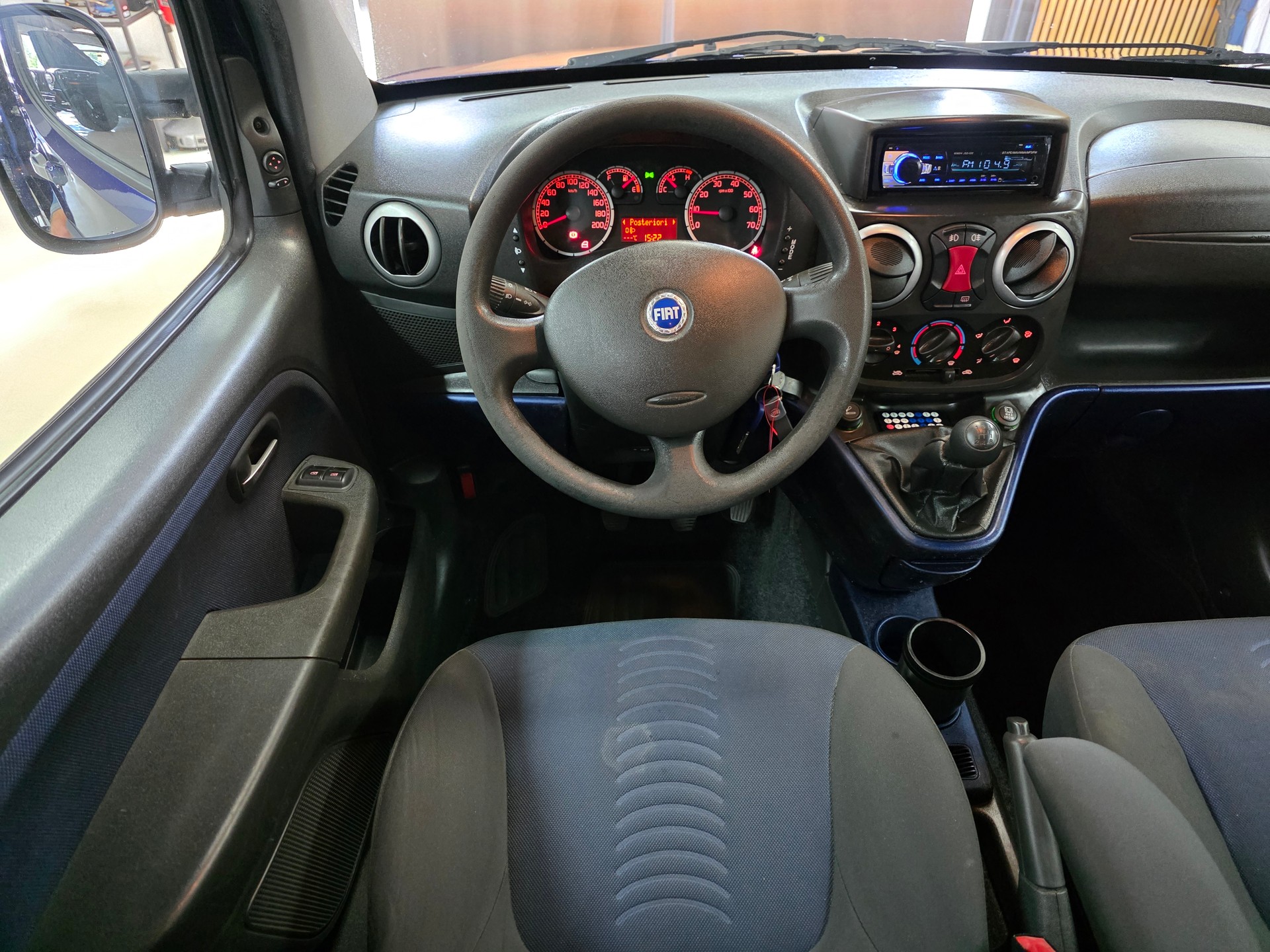 FIAT Doblò 1.9 JTD Malibu-image-9