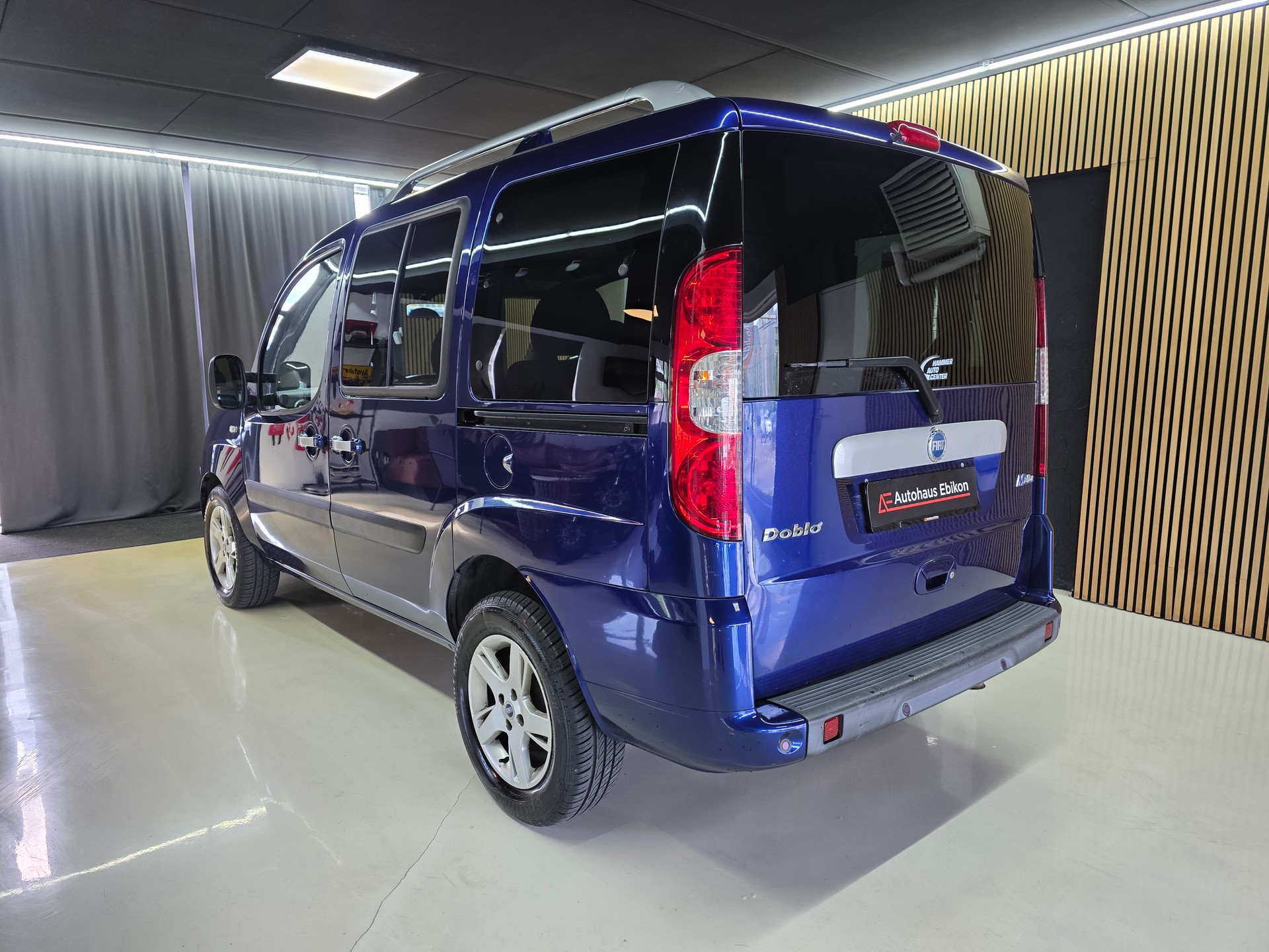 FIAT Doblò 1.9 JTD Malibu-image-4
