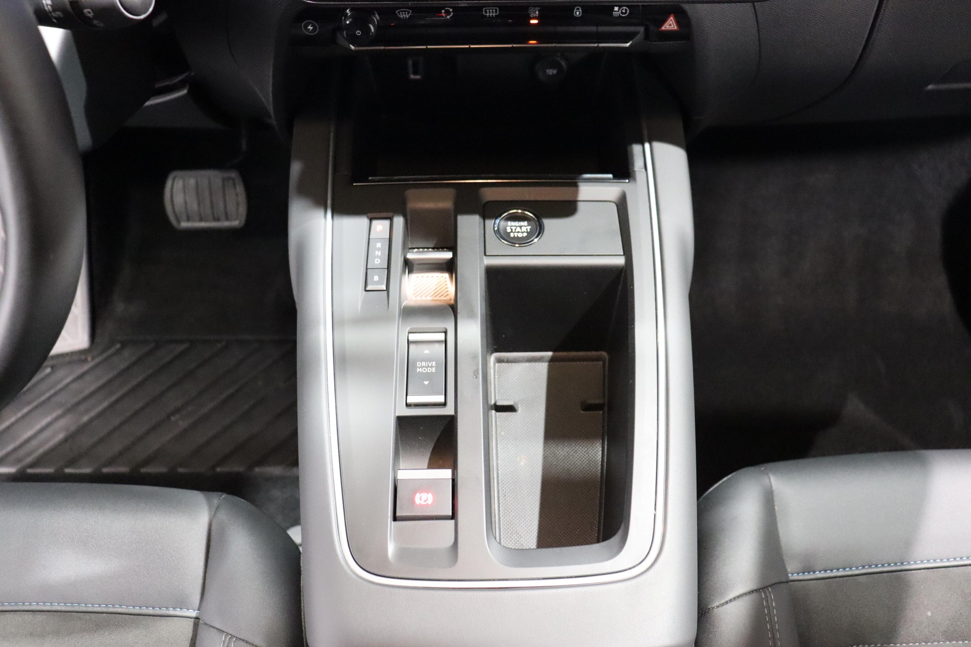 CITROEN C5 Aircross 1.6 Plug-in Hybrid Max-image-11