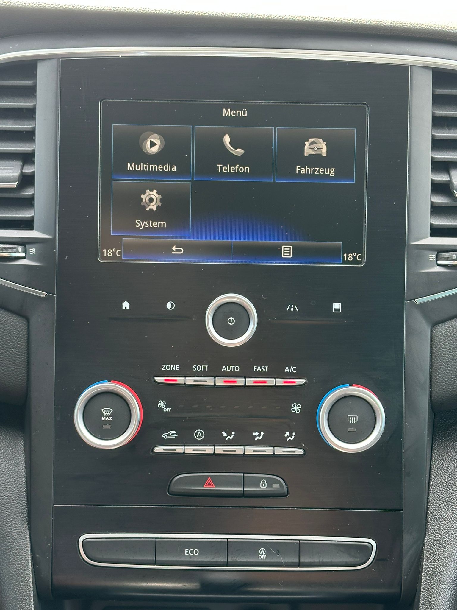 RENAULT Mégane Grandtour 1.2 16V Turbo Bose EDC-image-20