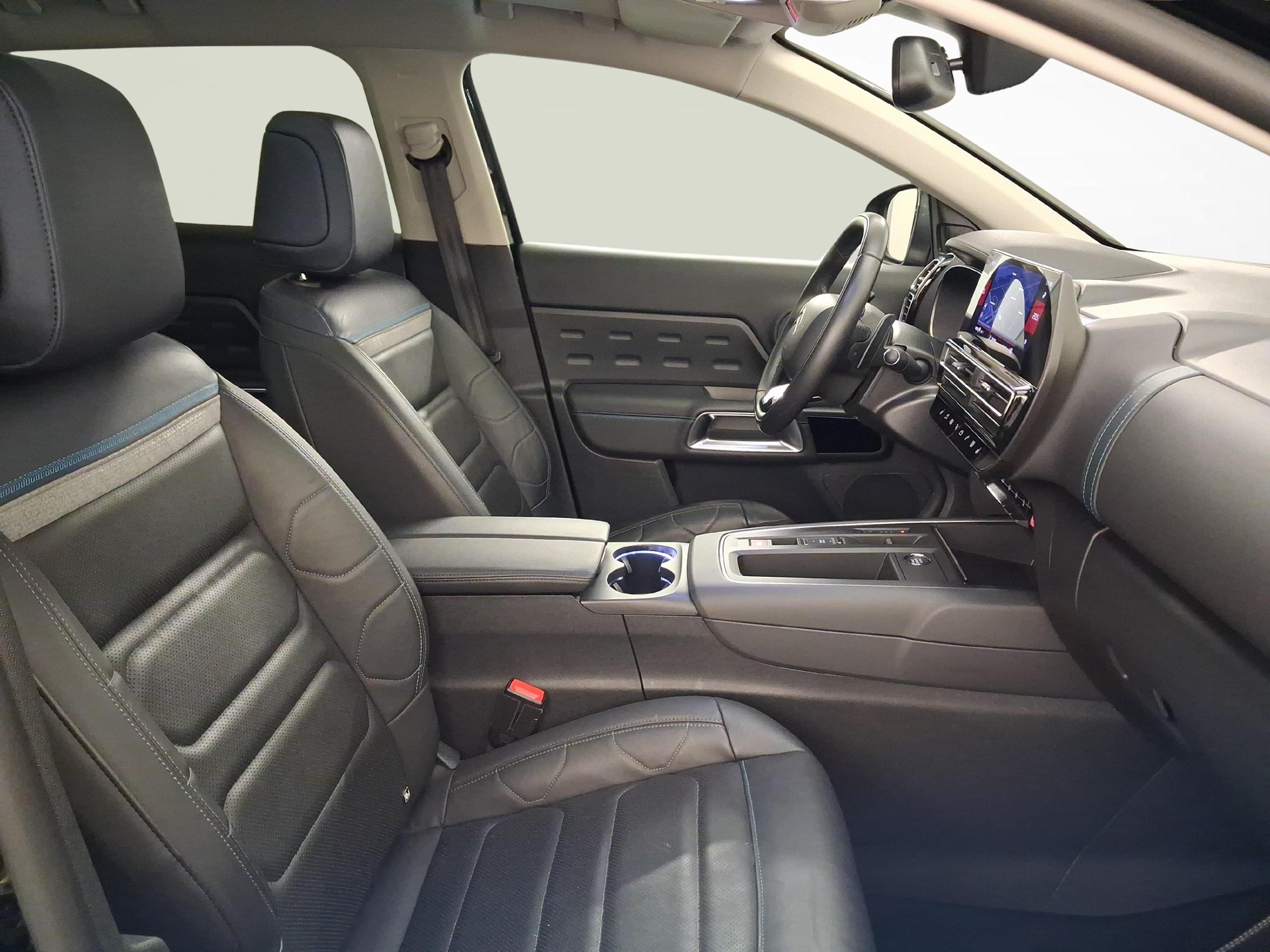 CITROEN C5 Aircross 1.5 BlueHDi Shine-image-15
