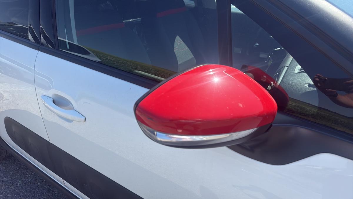 CITROEN C3 1.2i PureTech Shine EAT6-image-7