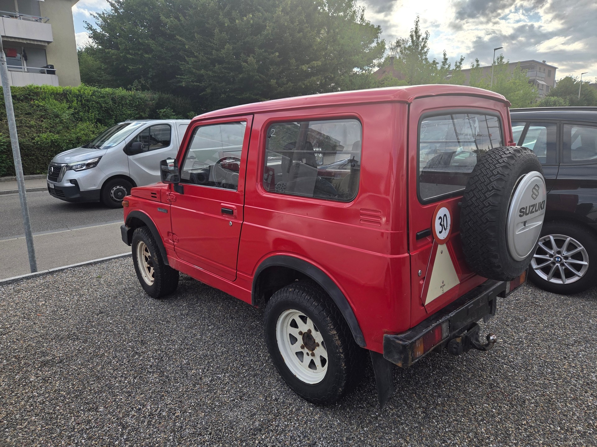 SUZUKI SJ 413 JX Wagon-image-1