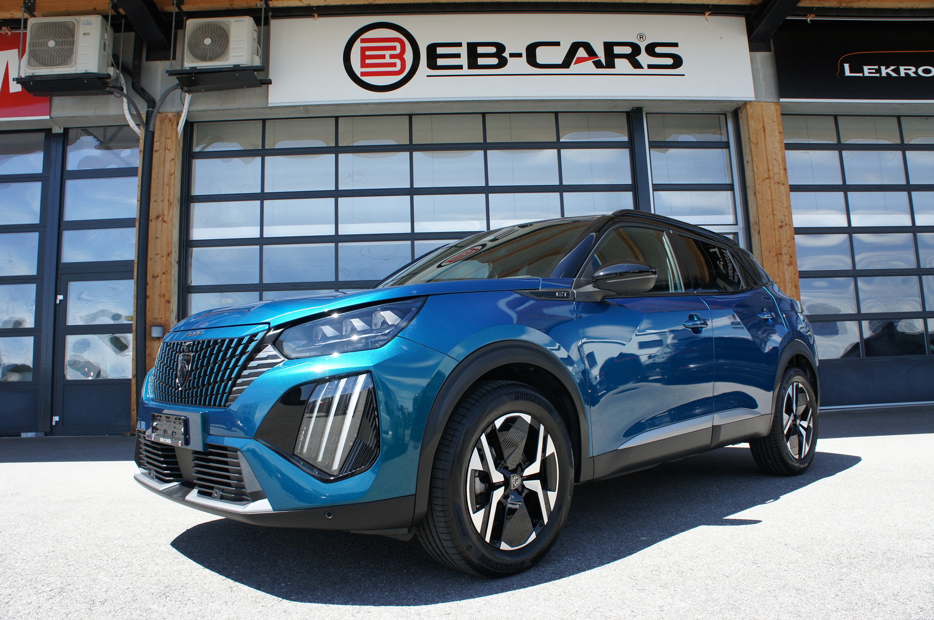 PEUGEOT 2008 1.2 Hybrid 145 MHEV GT
