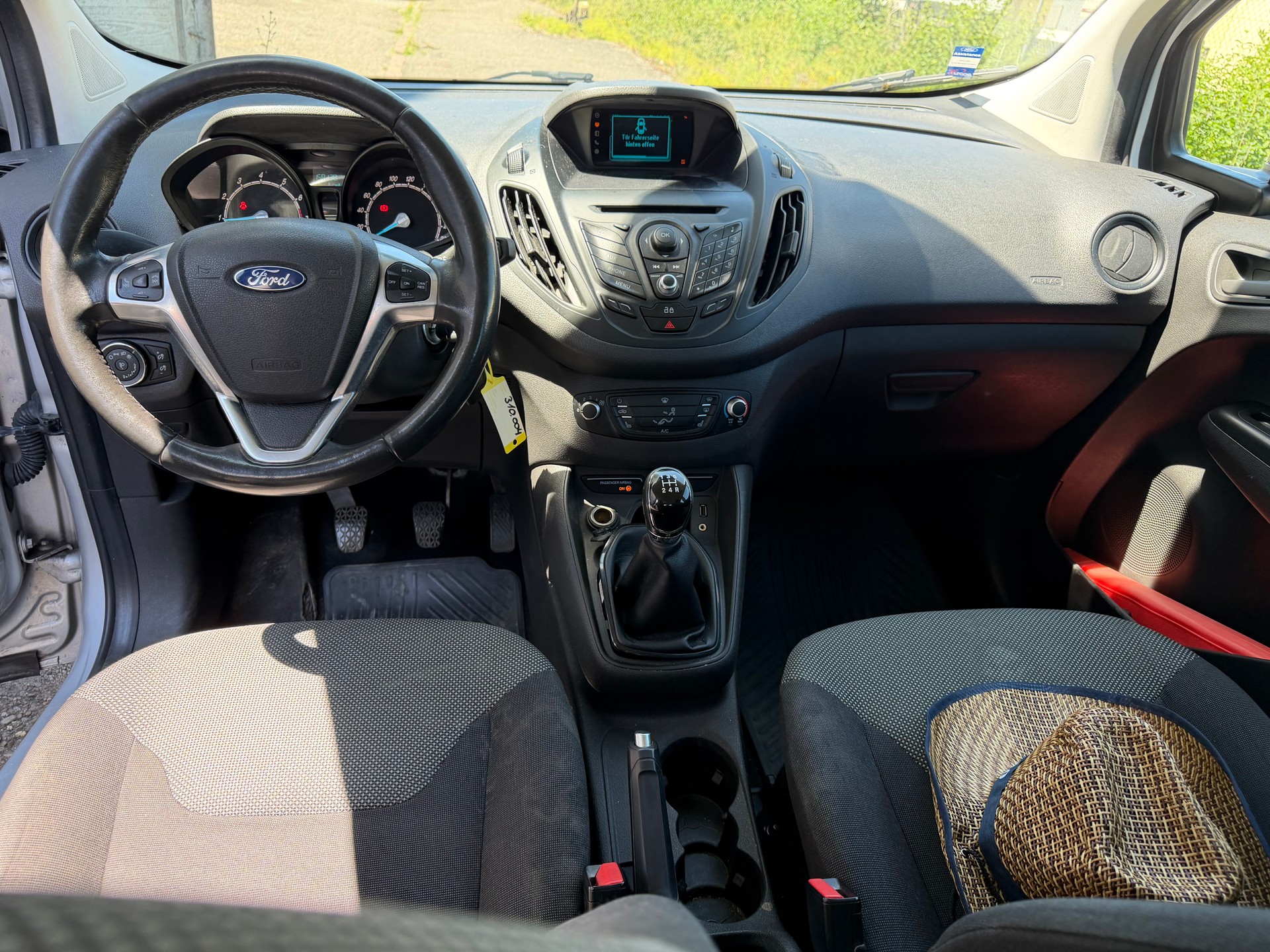 FORD Transit Courier Combi 1.0 EcoBoost Ambiente-image-5