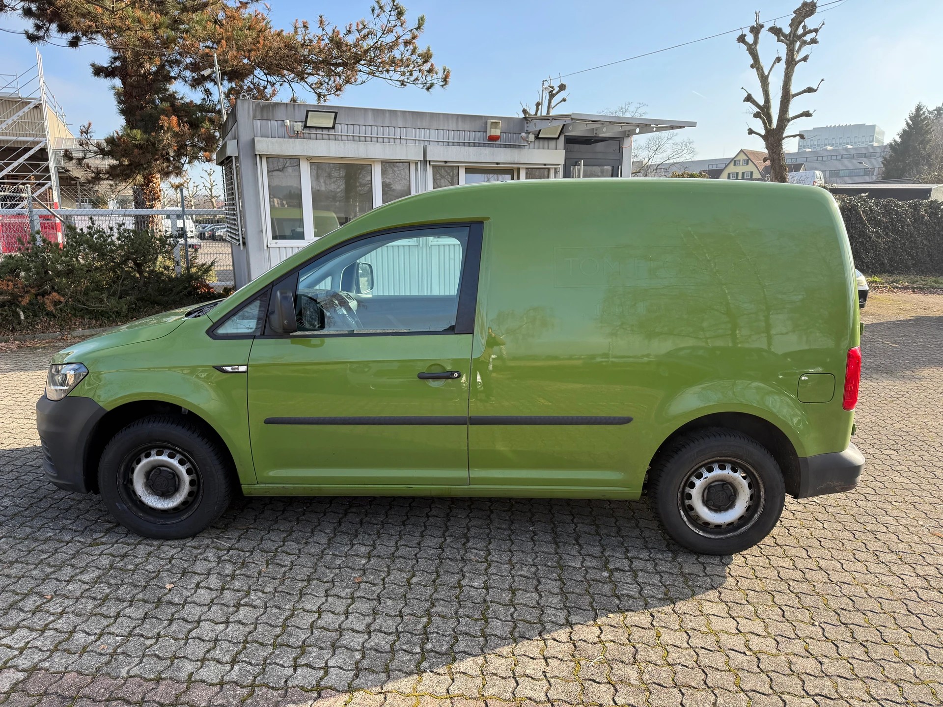 VW Caddy 1.2 TSI BlueMotion Technology-image-7