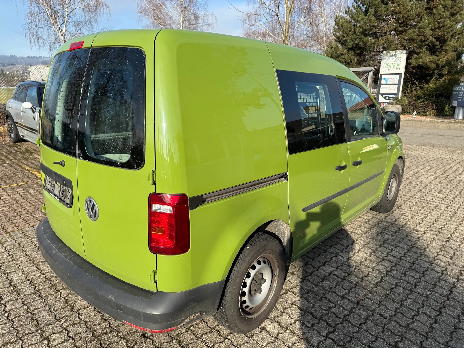 VW Caddy 1.2 TSI BlueMotion Technology-image-4