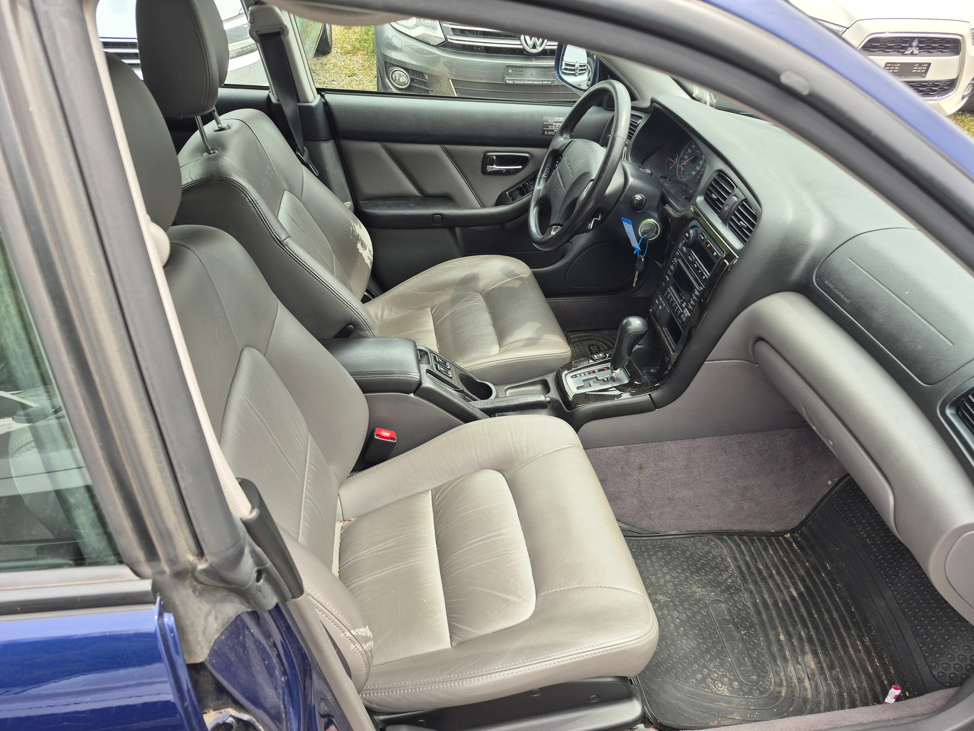 SUBARU Outback 2.5i AWD AUTOMAT-image-6