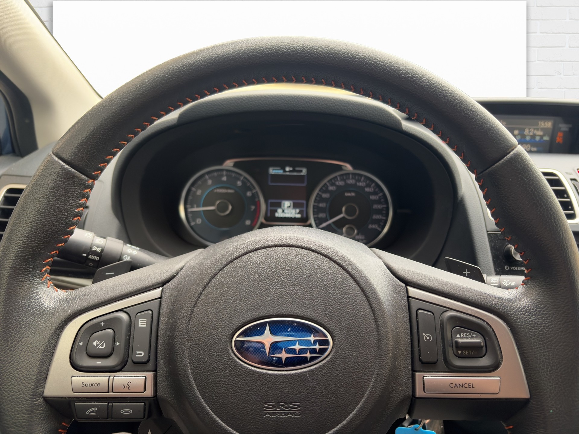 SUBARU XV 2.0 Swiss Two AWD CVT-image-4