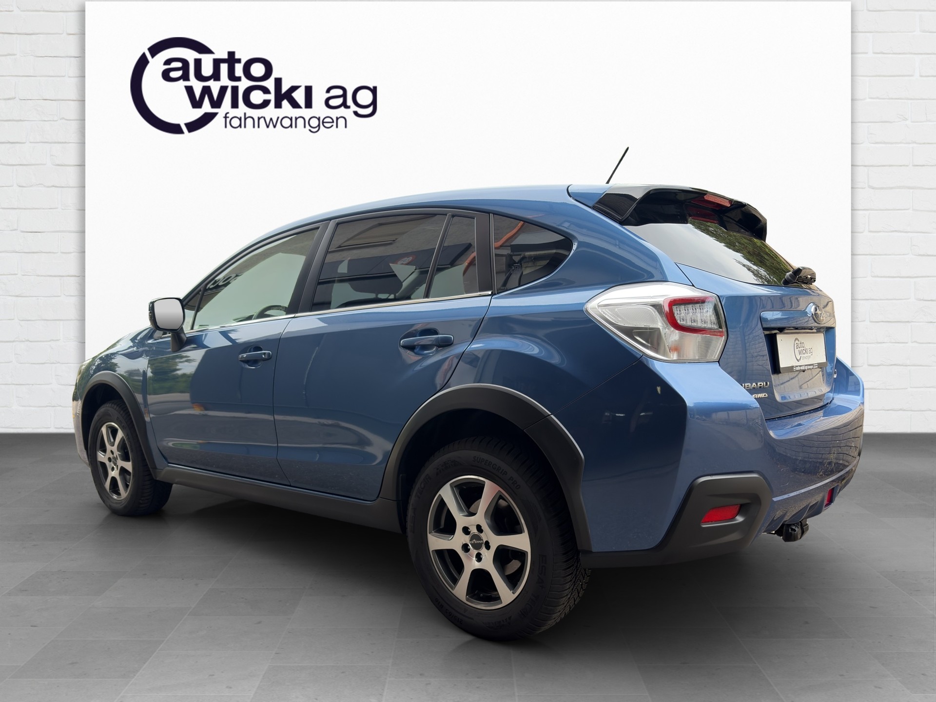 SUBARU XV 2.0 Swiss Two AWD CVT-image-1