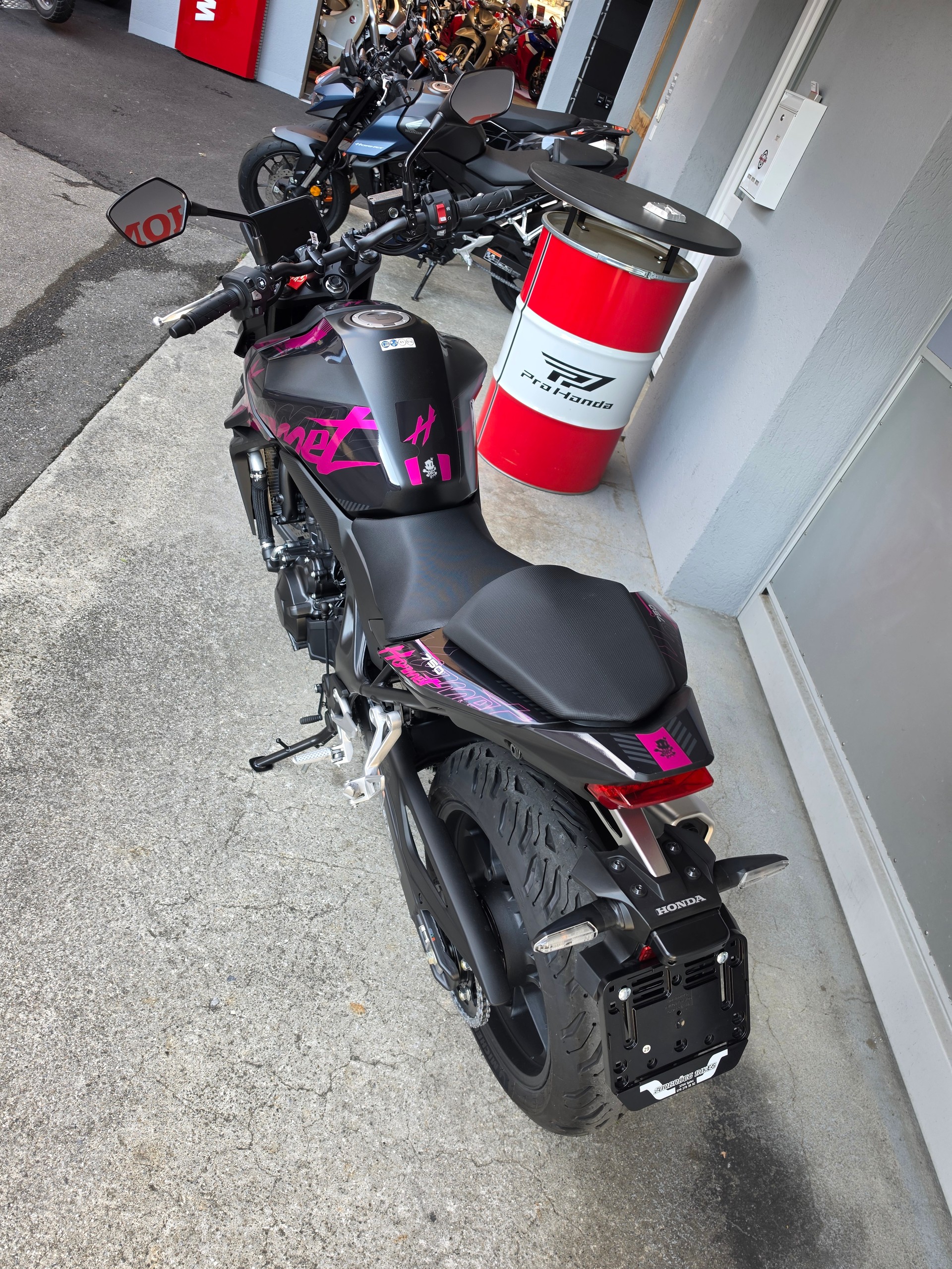 HONDA CB 750 Hornet-image-5