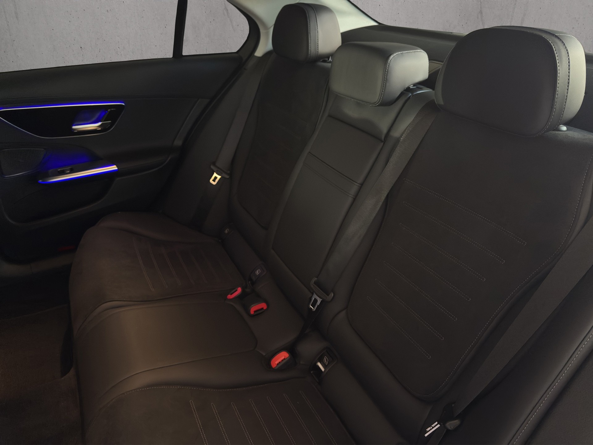 MERCEDES-BENZ C 180 AMG Line Edition "Night Paket-Distronic-360°Kamera"-image-9