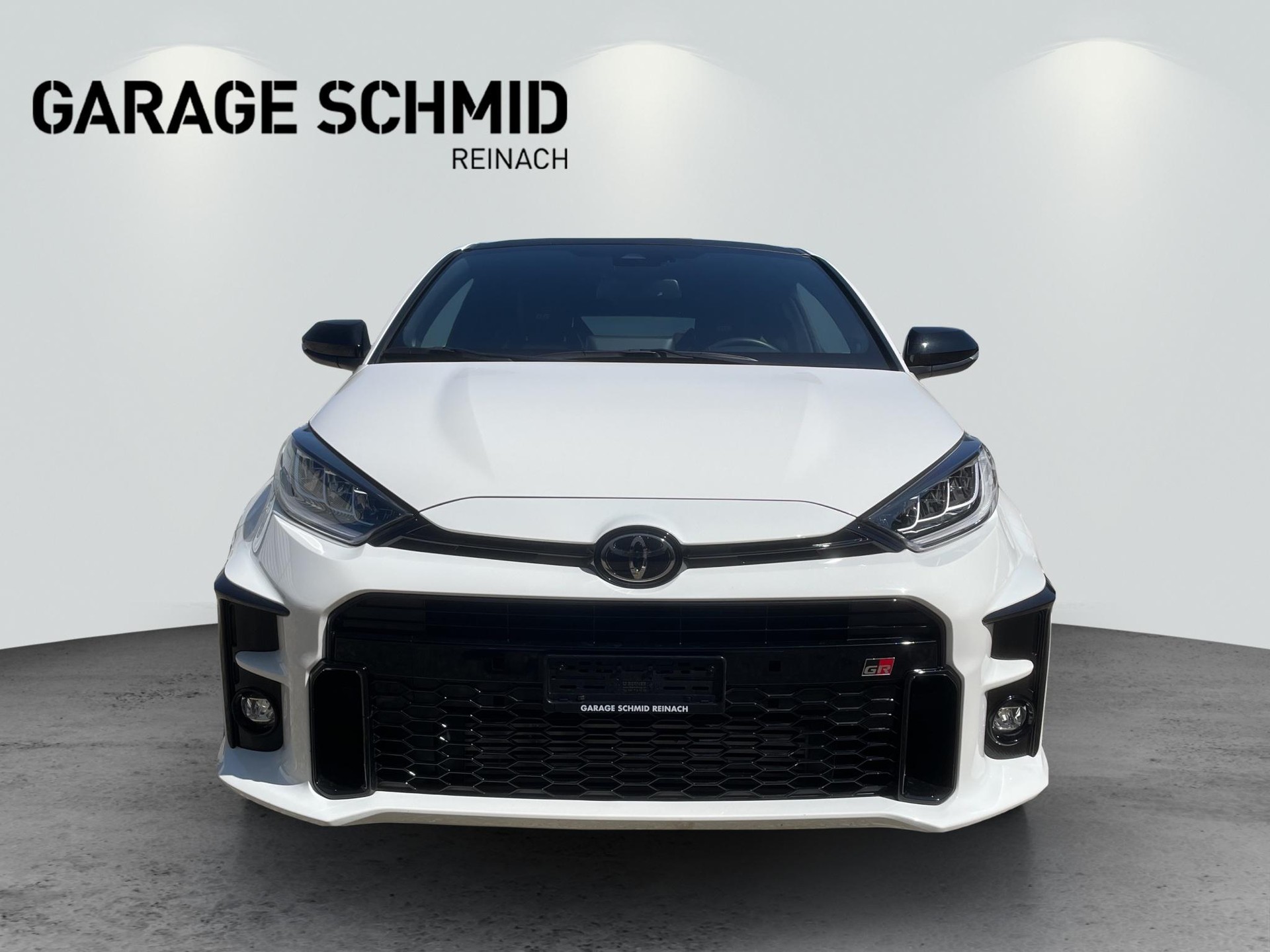 TOYOTA GR Yaris 1.6 Turbo Sport 4x4-image-1