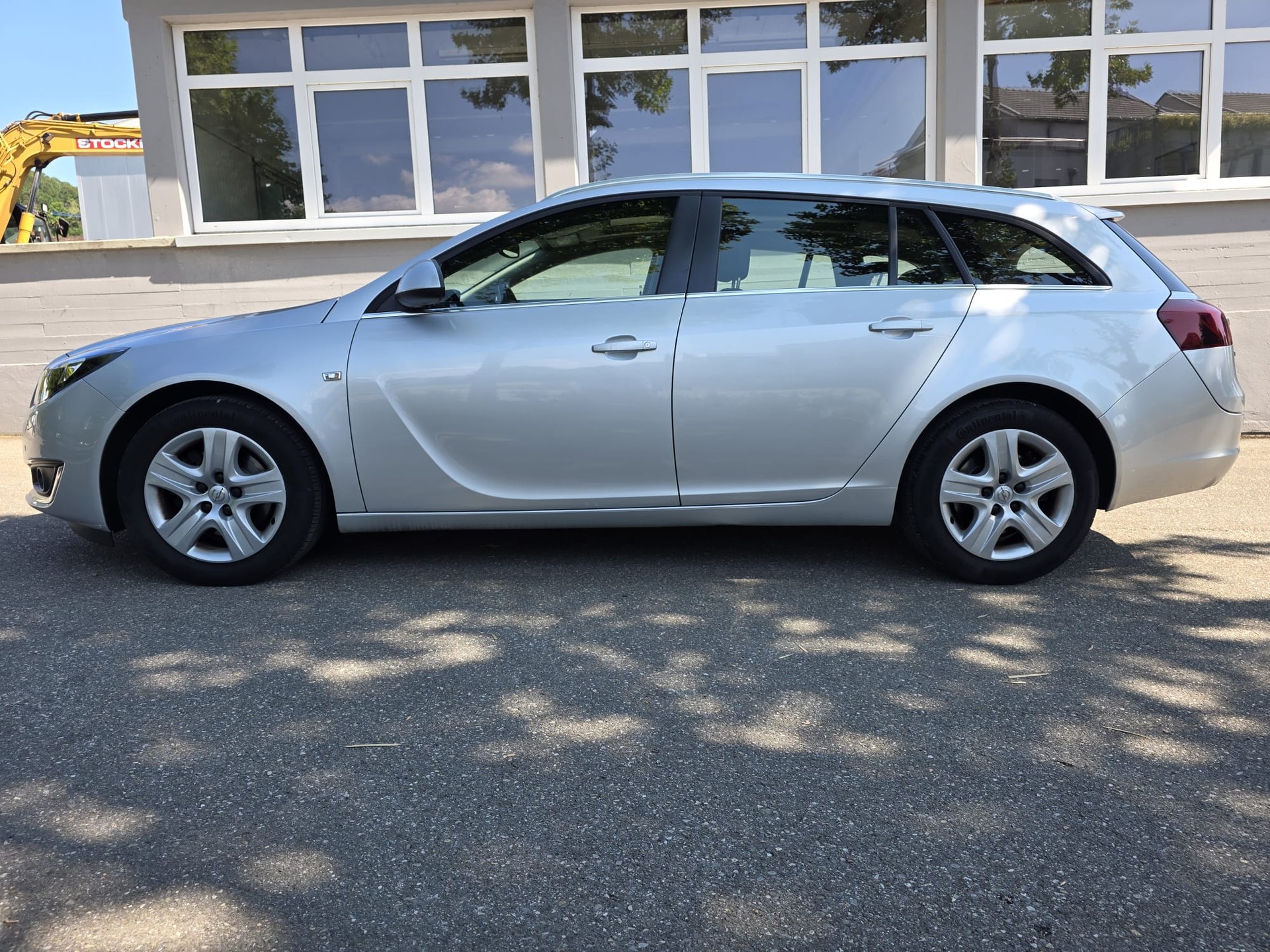 OPEL Insignia Sports Tourer 2.0 CDTI Edition Automatic-image-12