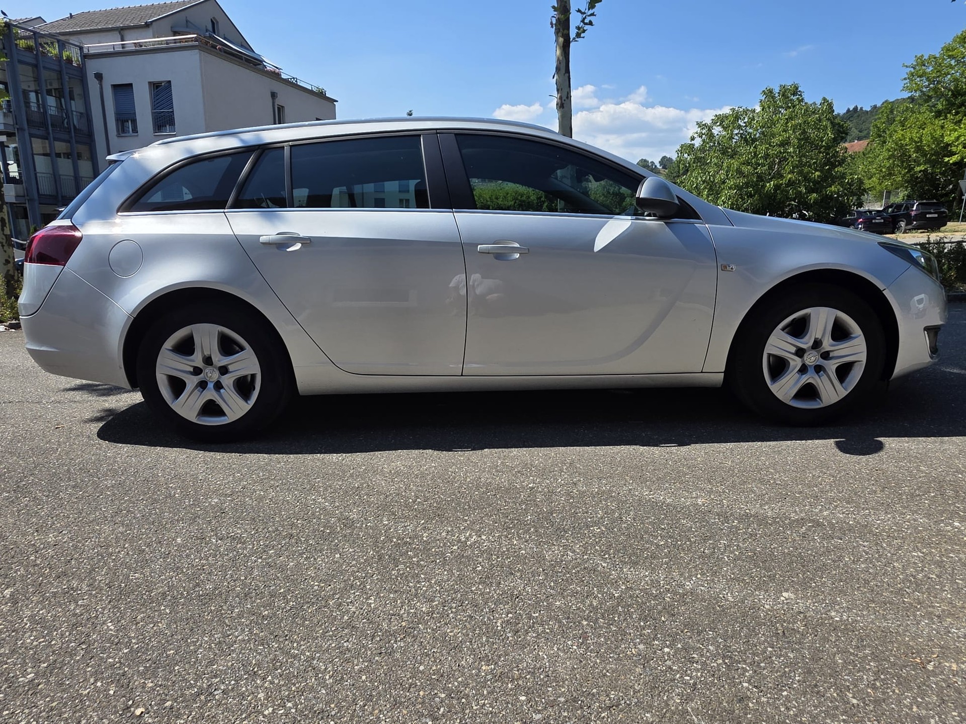 OPEL Insignia Sports Tourer 2.0 CDTI Edition Automatic-image-13
