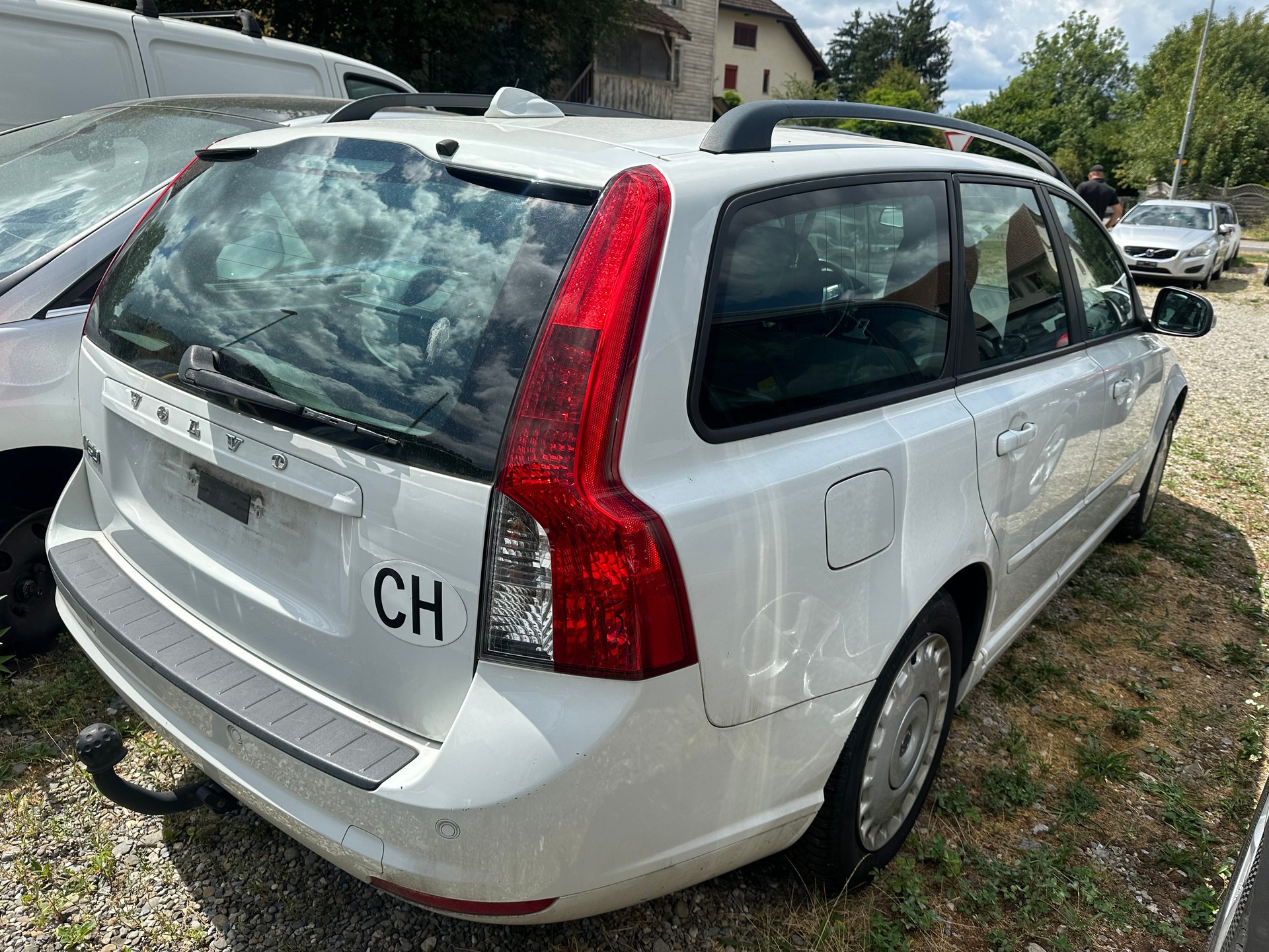 VOLVO V50 2.0D Momentum-image-3