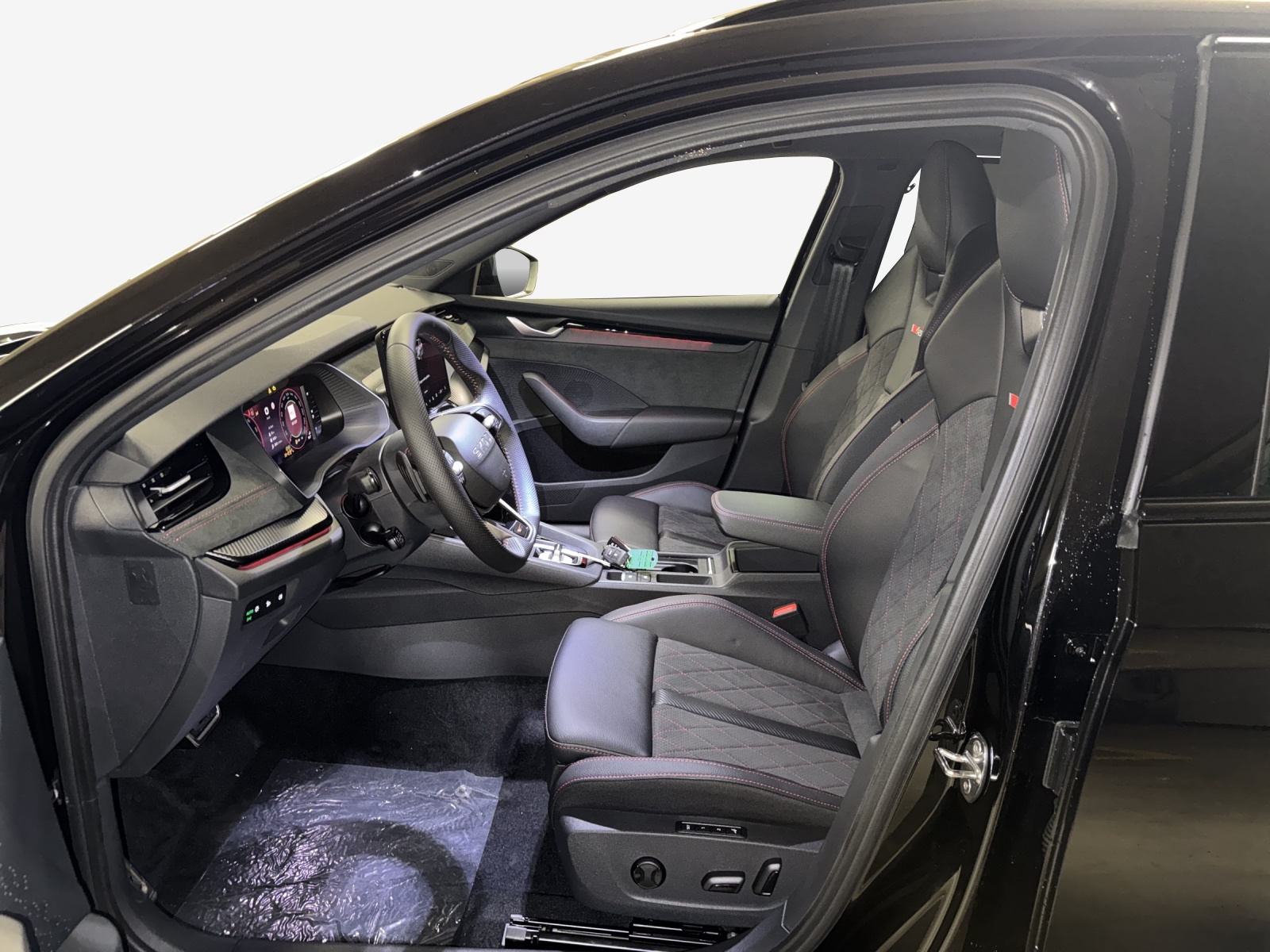 SKODA Octavia RS-image-7