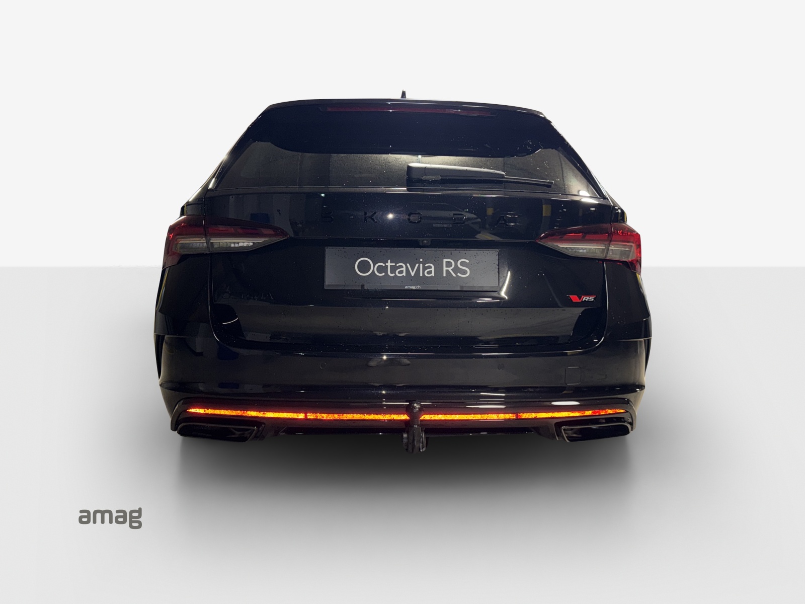 SKODA Octavia RS-image-3