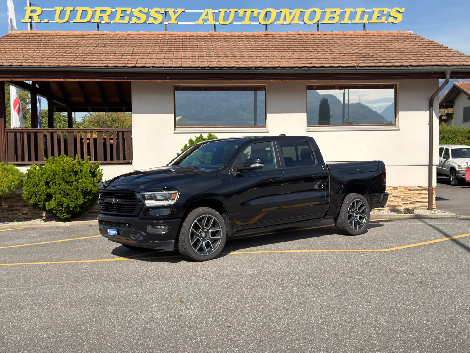 Car photo