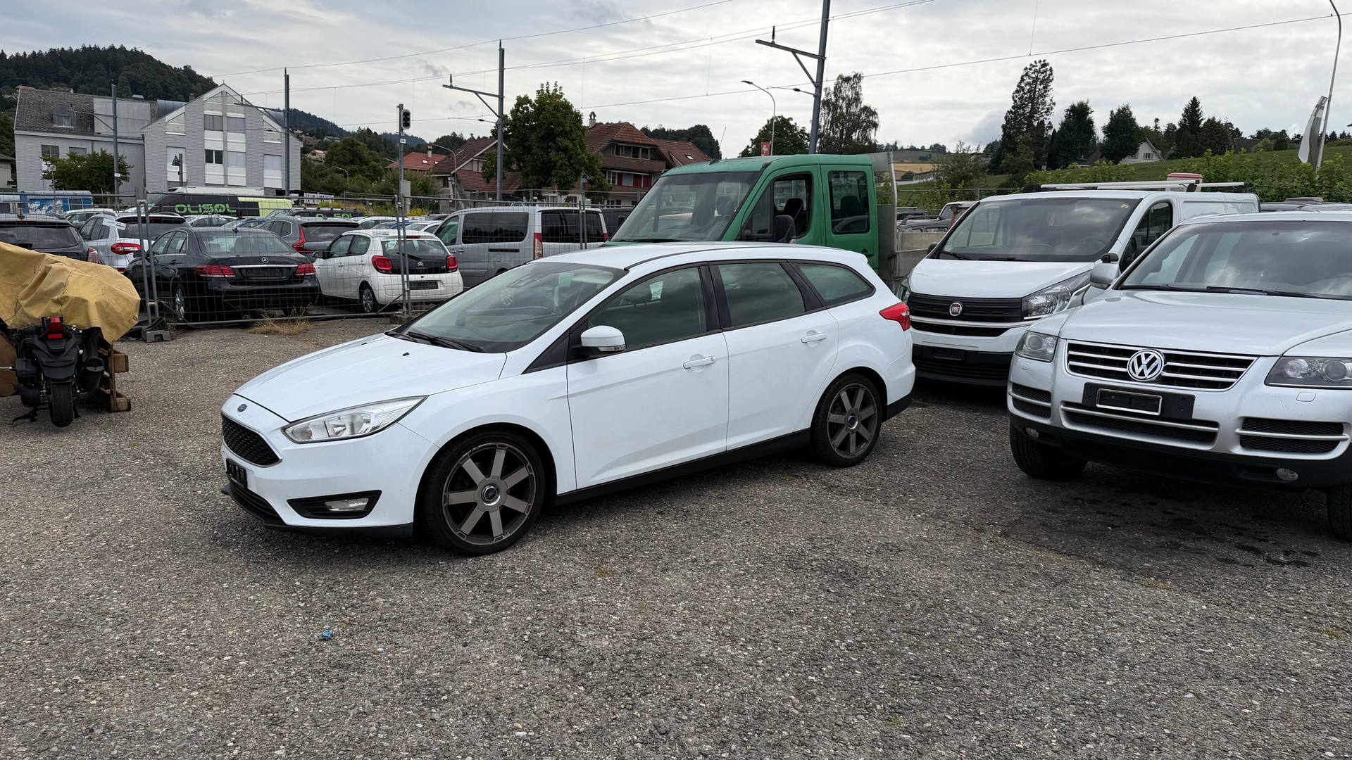 FORD Focus 2.0 TDCi Titanium-image-2