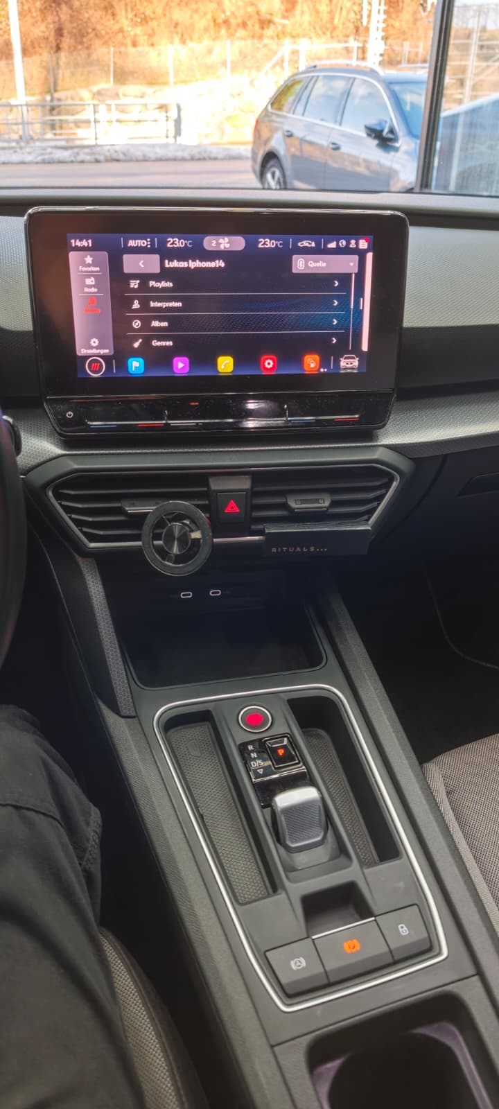 SEAT Leon ST 2.0 TDI EVO DSG Style-image-8