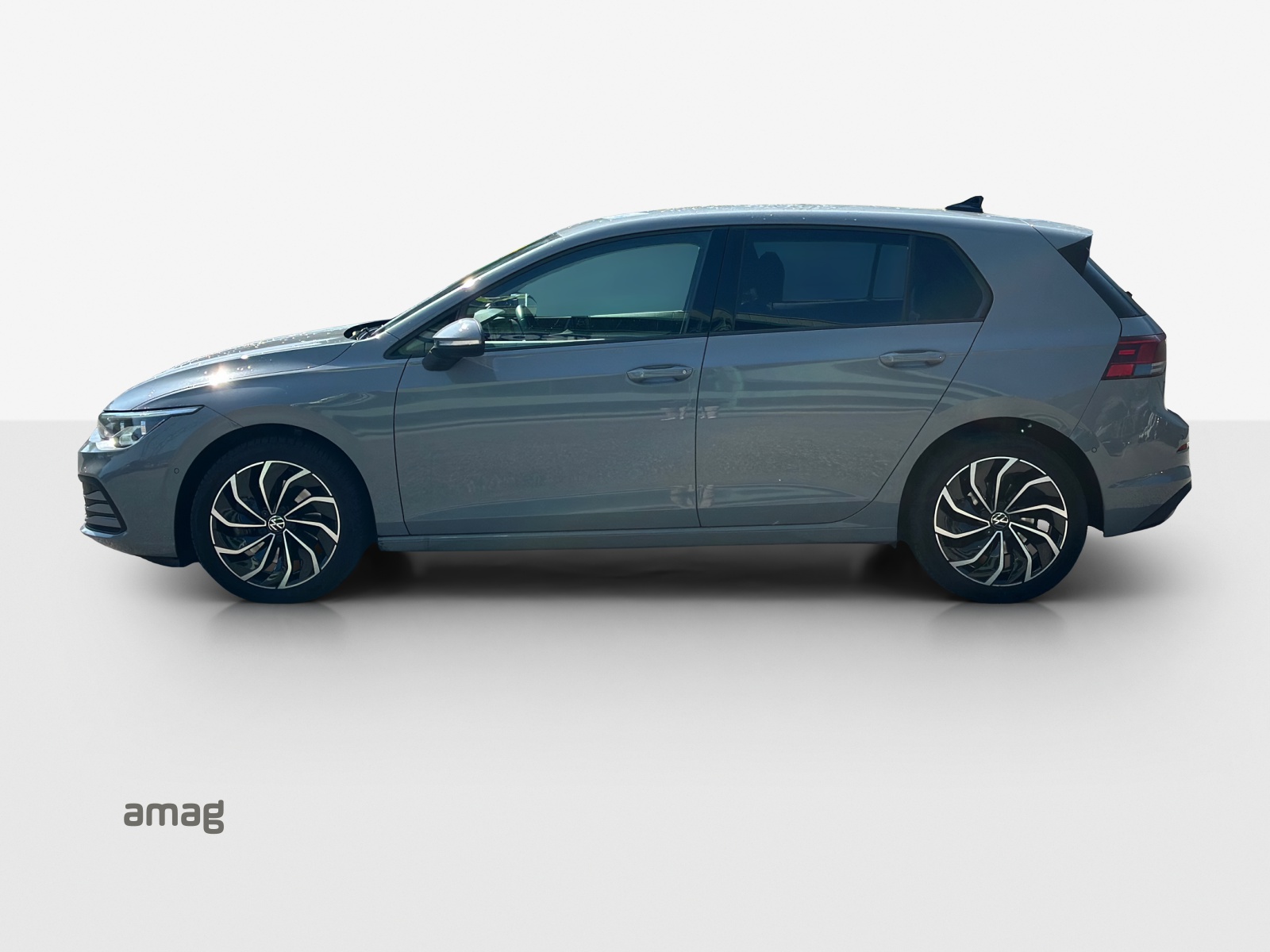 VW Golf 2.0 TDI Life DSG 4Motion-showroom-element-1