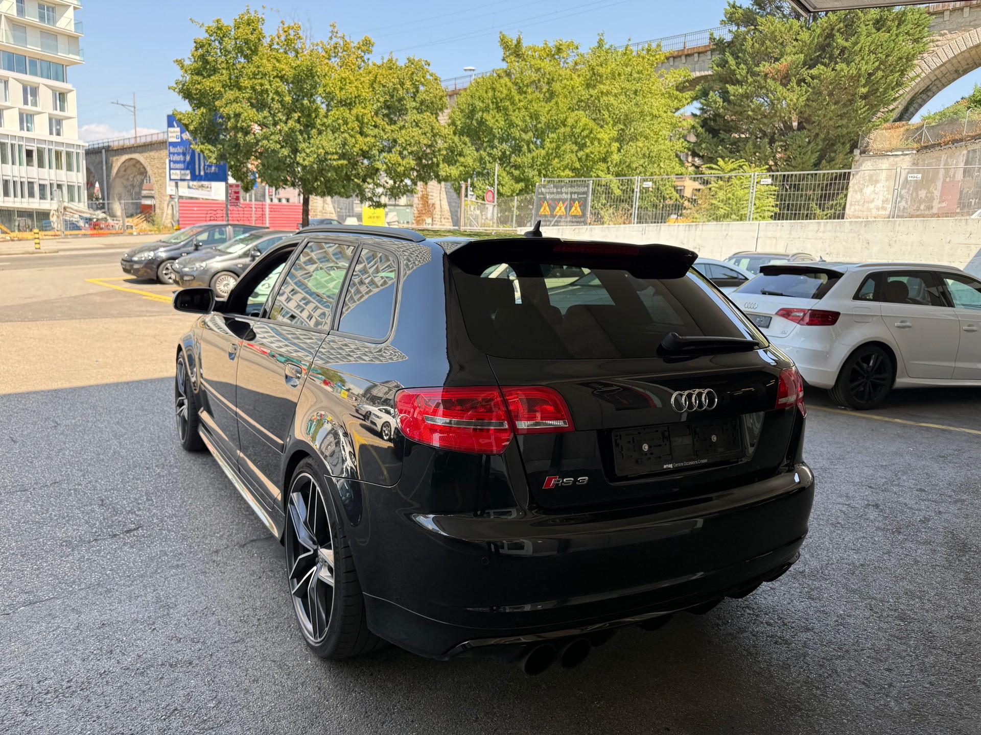 AUDI RS3 Sportback 2.5 TFSI quattro S-tronic-image-2