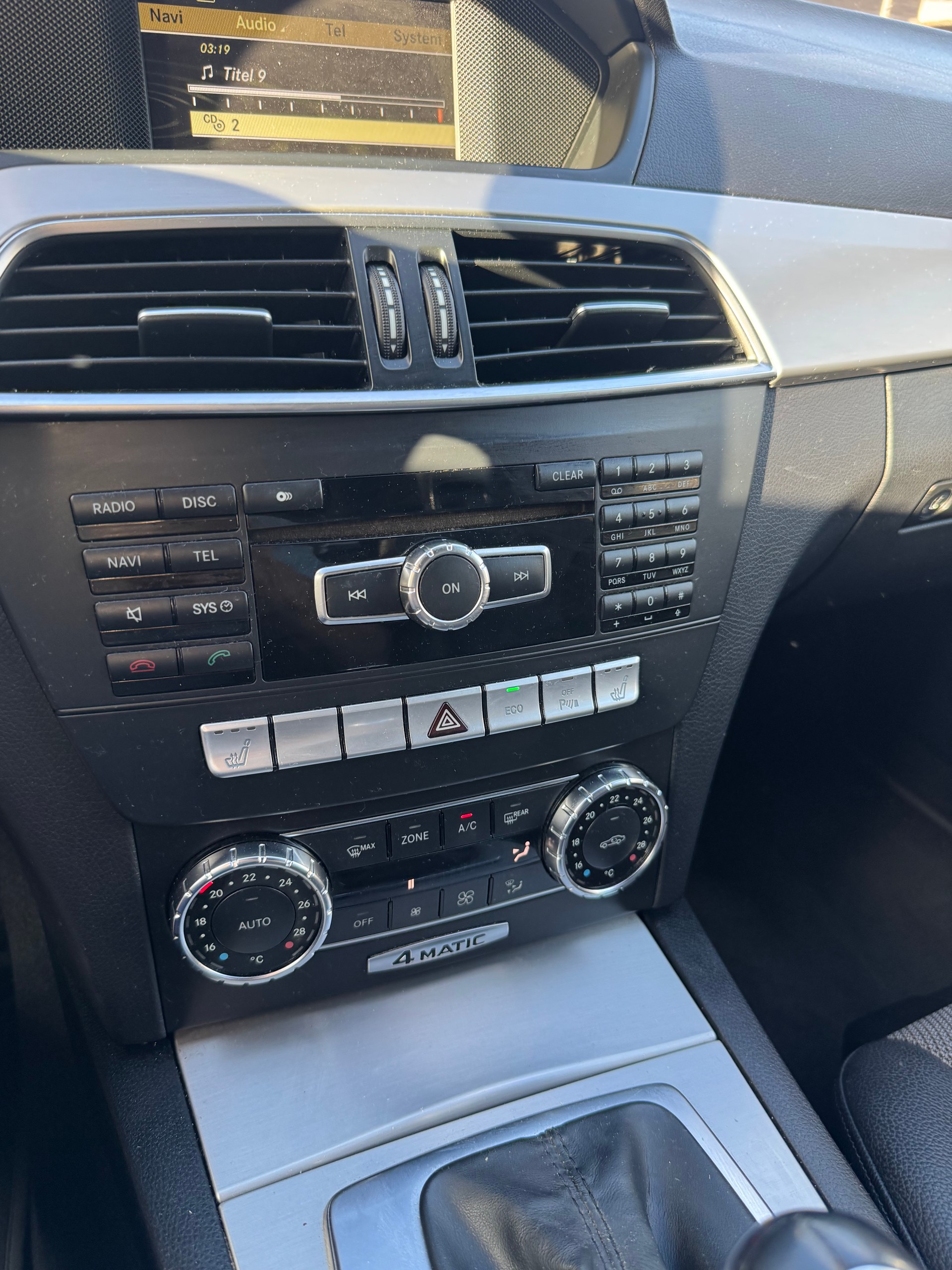 MERCEDES-BENZ C 250 CDI Avantgarde 4Matic 7G-Tronic-image-9