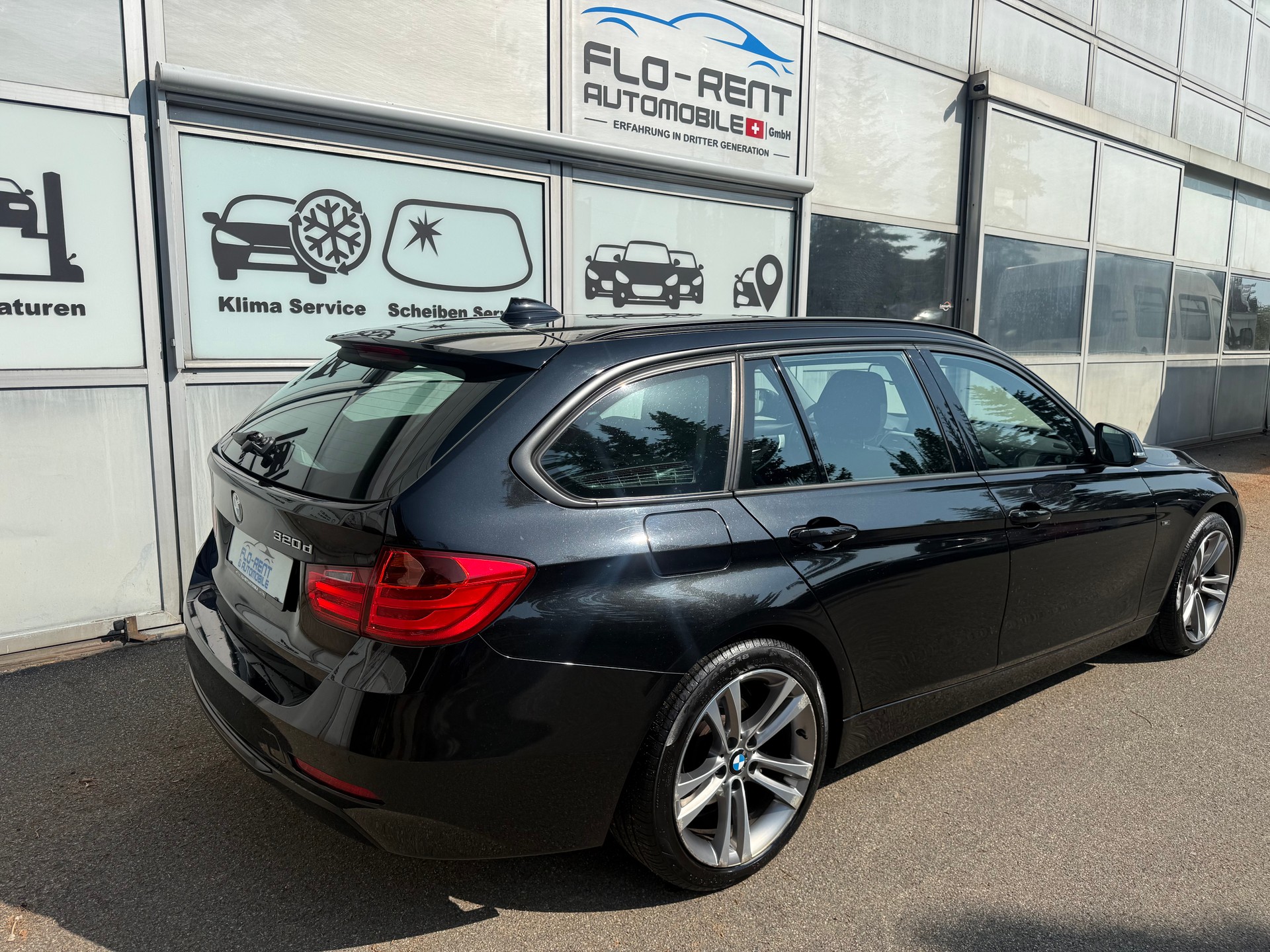 BMW 320d Touring Sport Line Steptronic || Frisch ab MFK-image-5