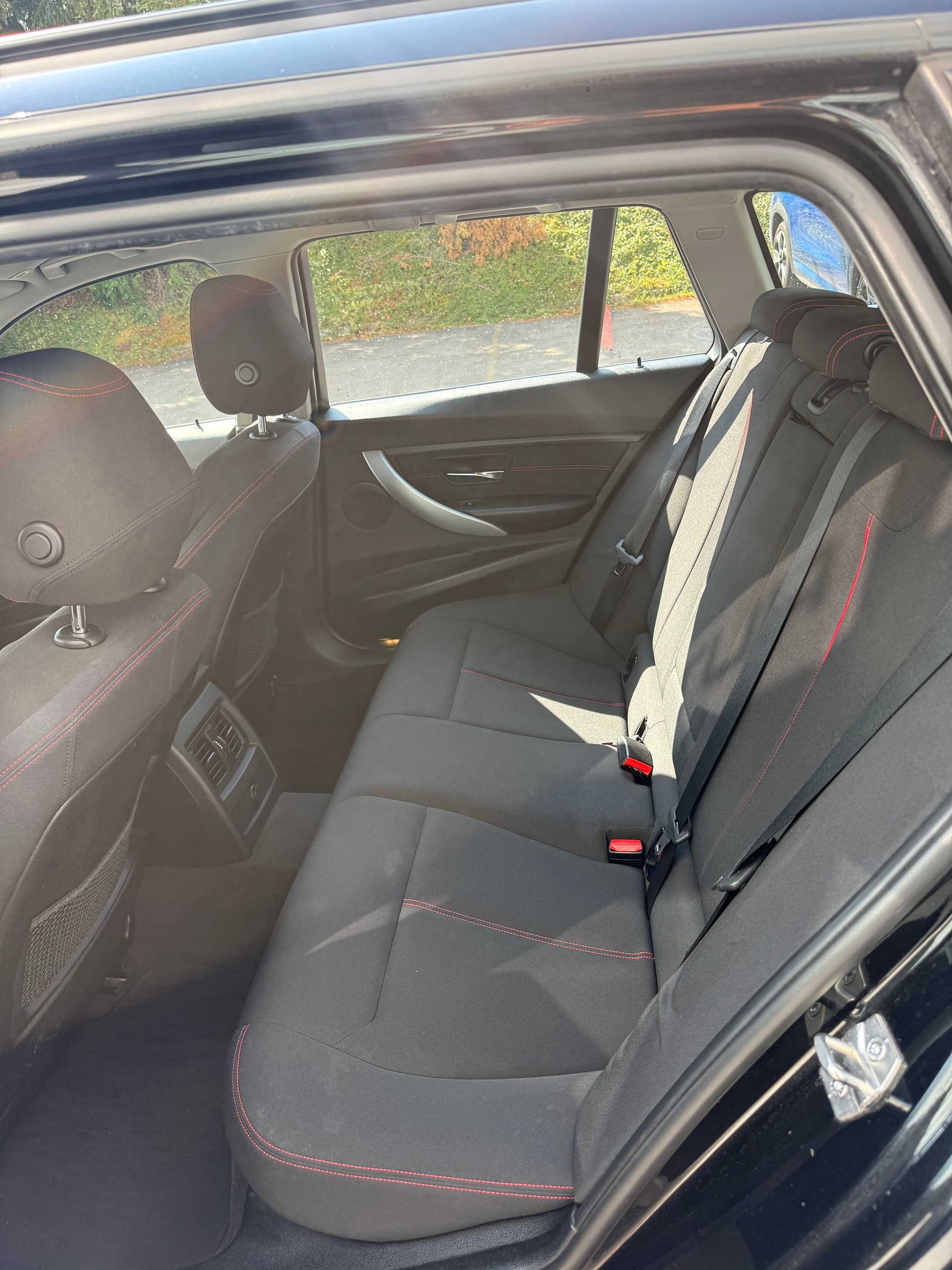 BMW 320d Touring Sport Line Steptronic || Frisch ab MFK-image-13