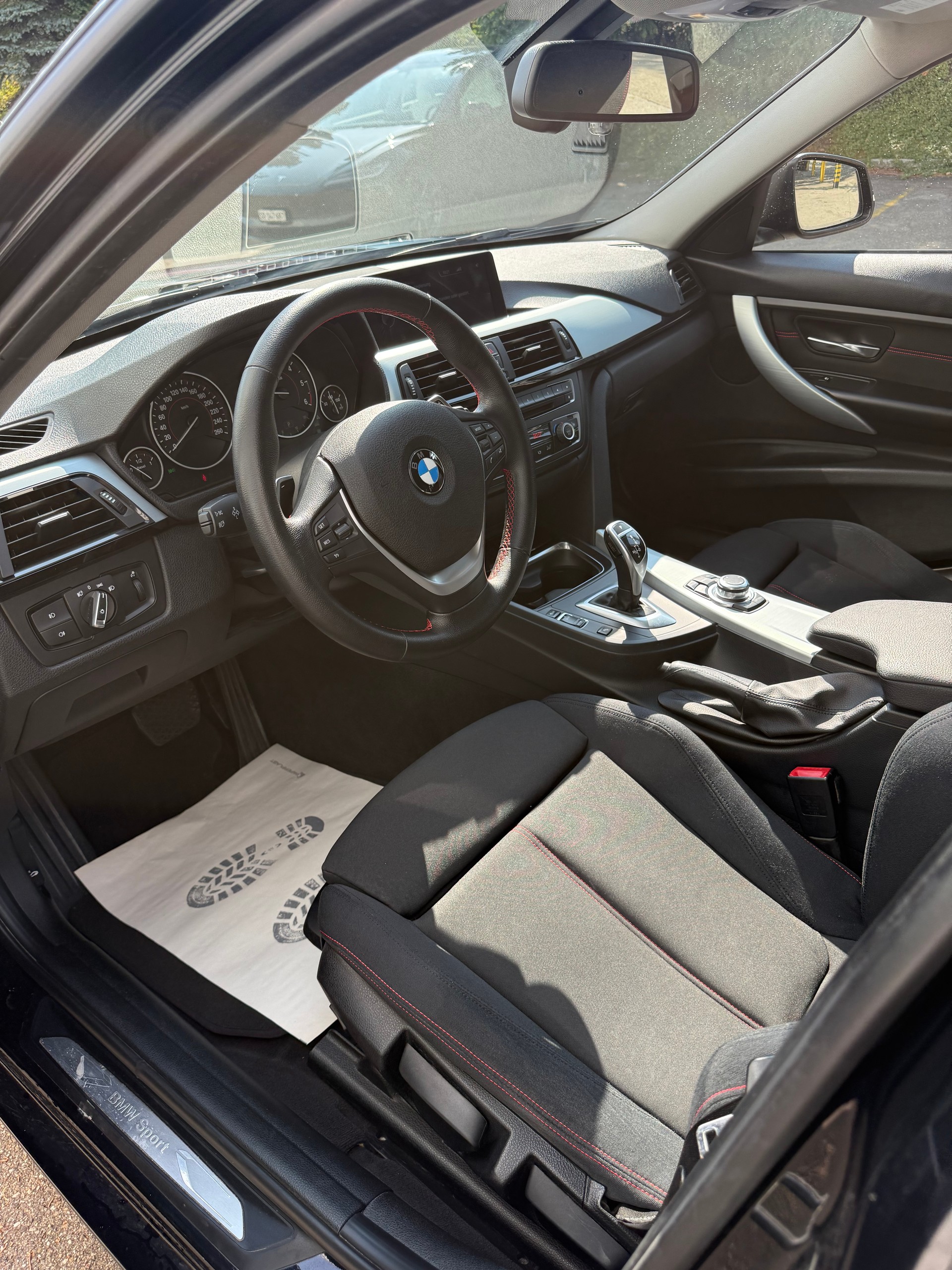 BMW 320d Touring Sport Line Steptronic || Frisch ab MFK-image-11