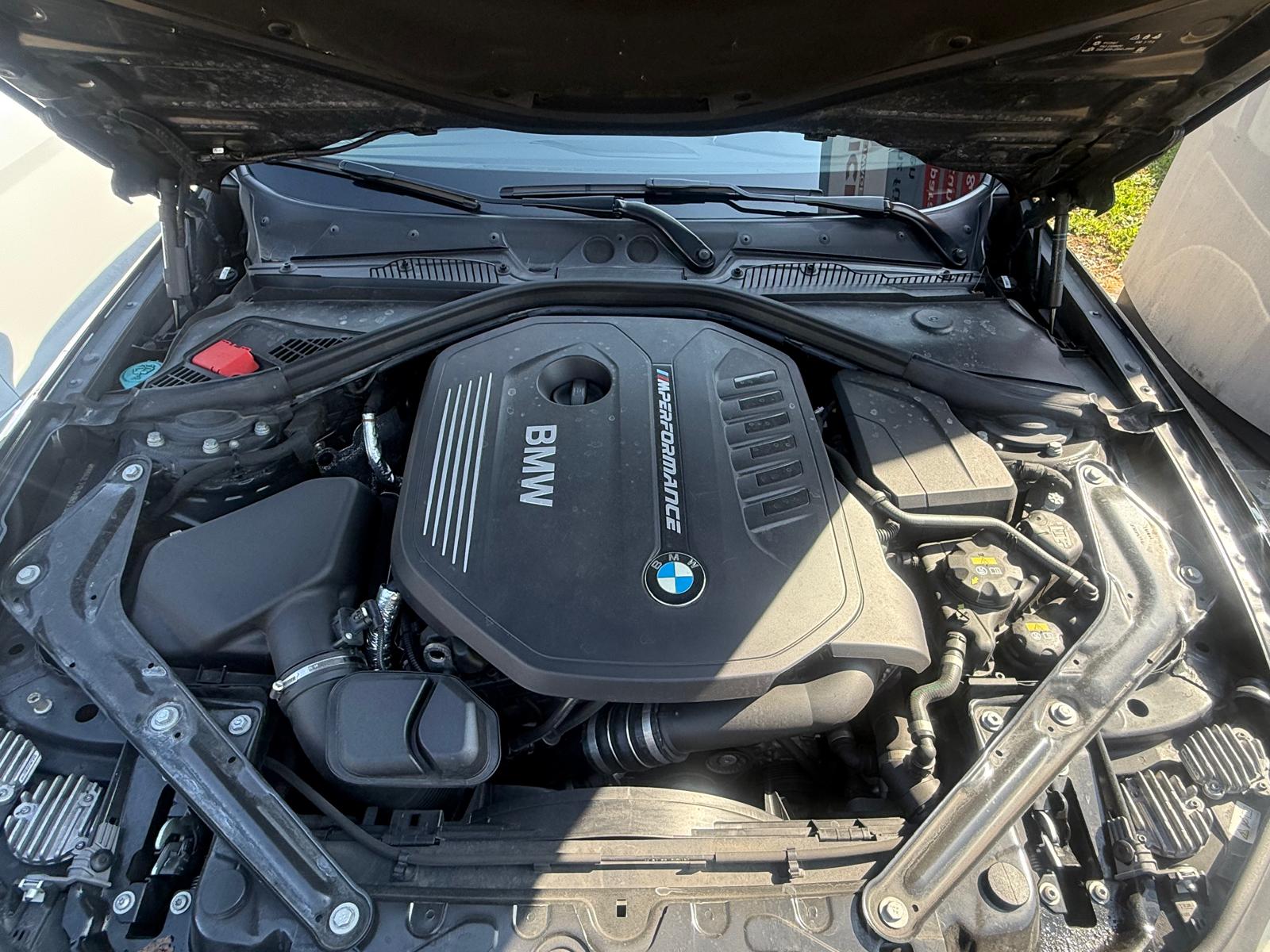BMW M240i xDrive SAG-image-9